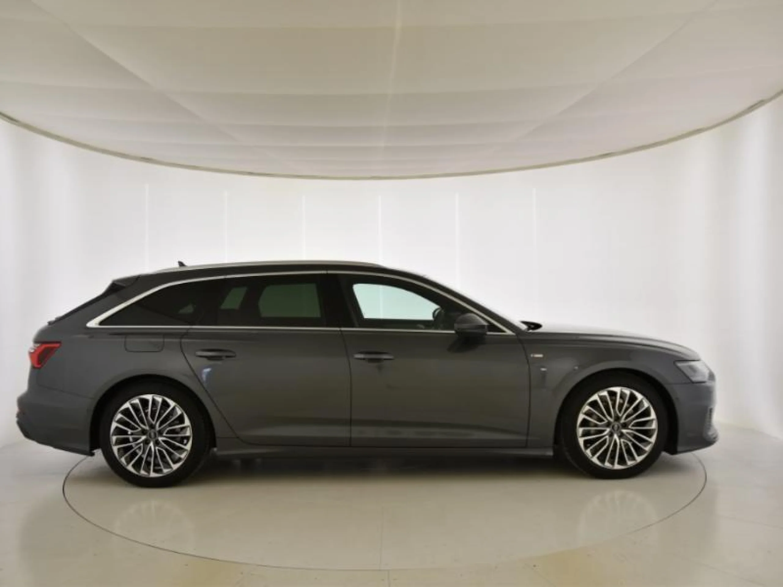 AUDI A6 AVANT SPORT 40 TDI 150KW (204CV) S TRON. - Foto 3