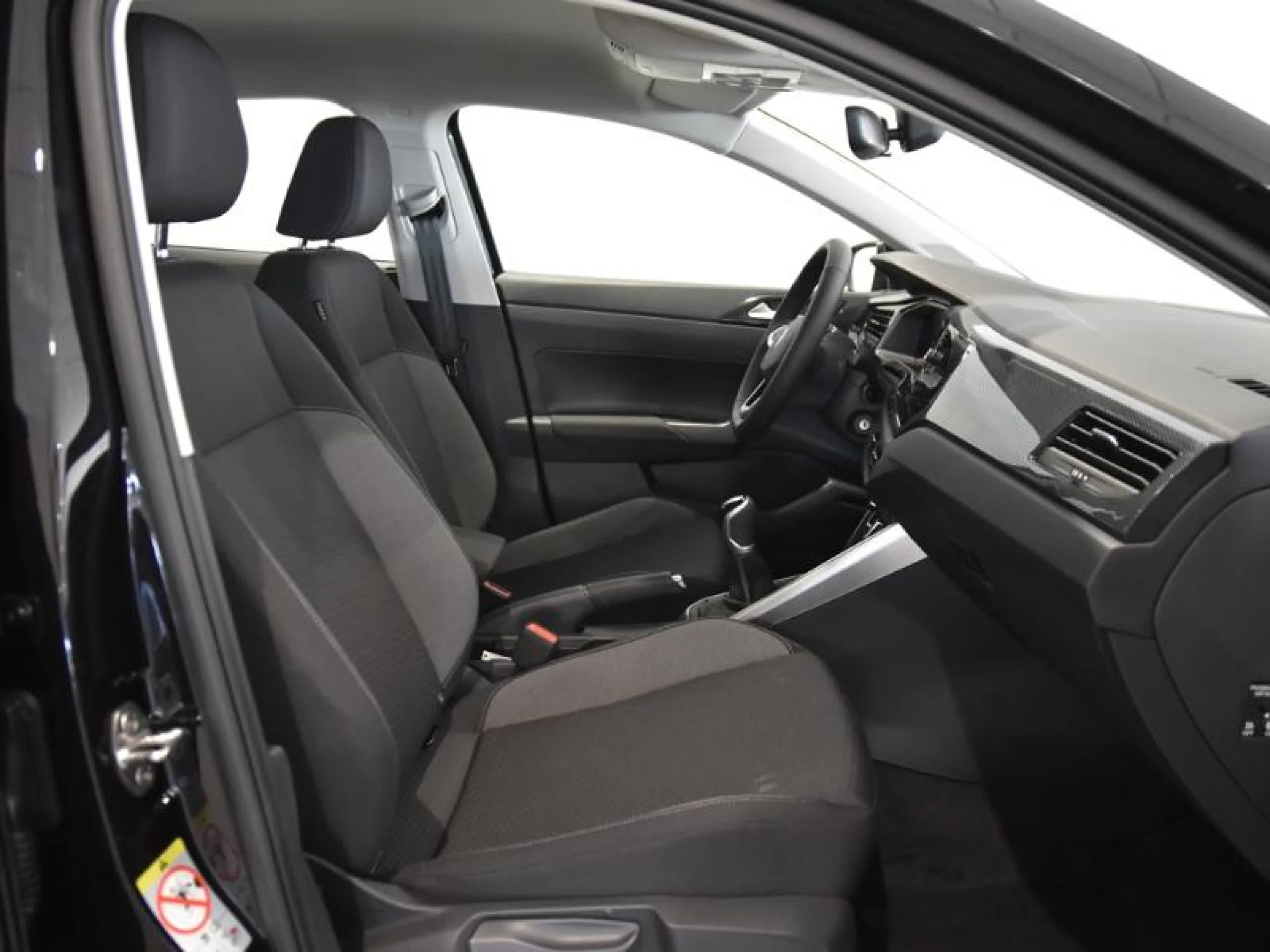 VOLKSWAGEN POLO POLO MATCH 1.0 TSI 70 KW (95 CV)  5 VEL. - Foto 5