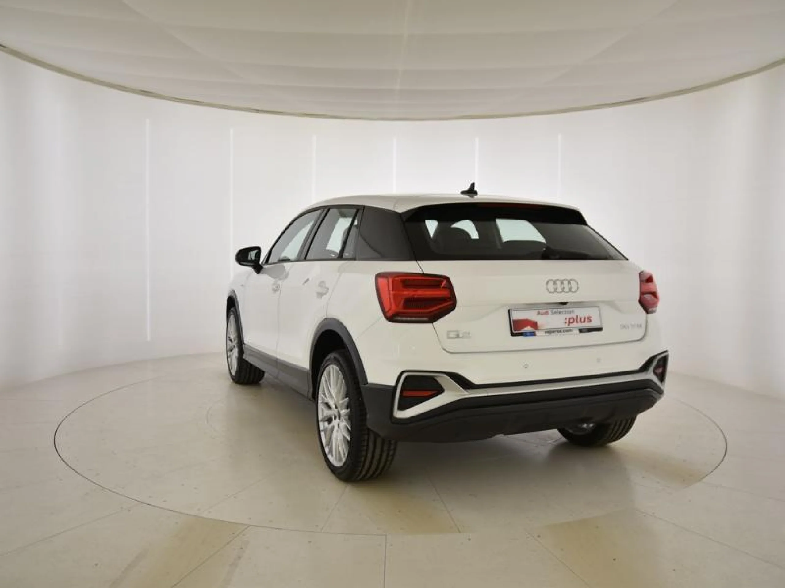 AUDI Q2 ADRENALIN 35 TFSI 110KW (150CV) S TRONIC - Foto 2