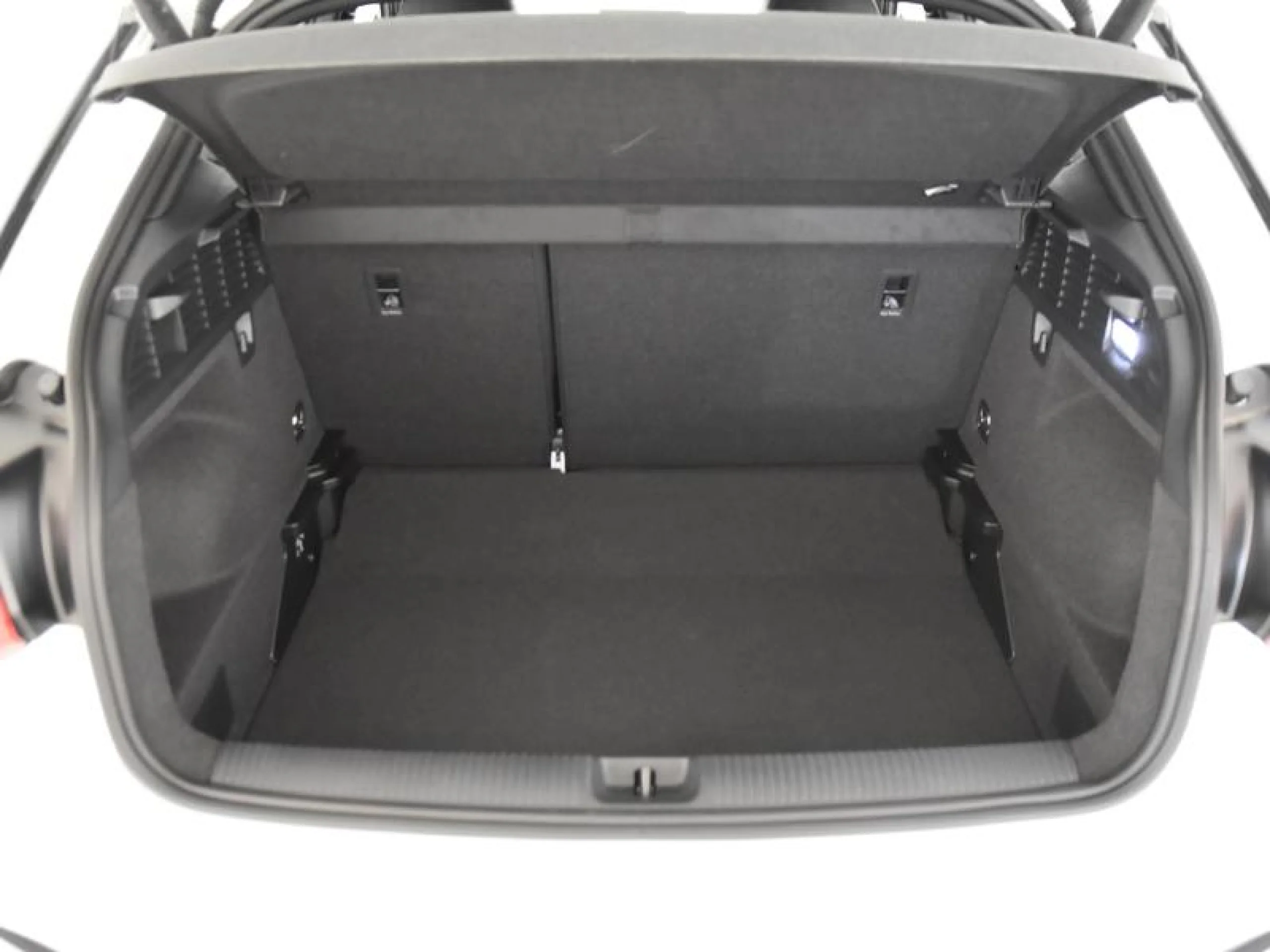 AUDI Q2 ADRENALIN 35 TFSI 110KW (150CV) S TRONIC - Foto 7