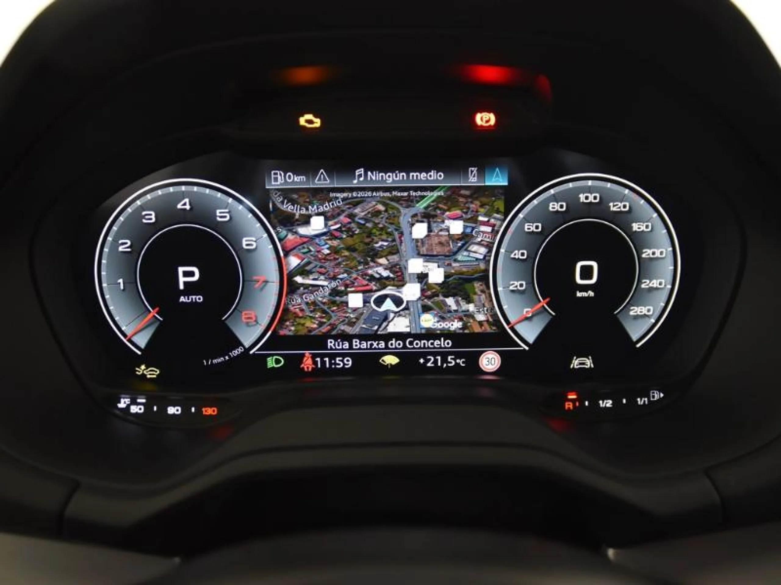 AUDI Q2 ADRENALIN 35 TFSI 110KW (150CV) S TRONIC - Foto 17