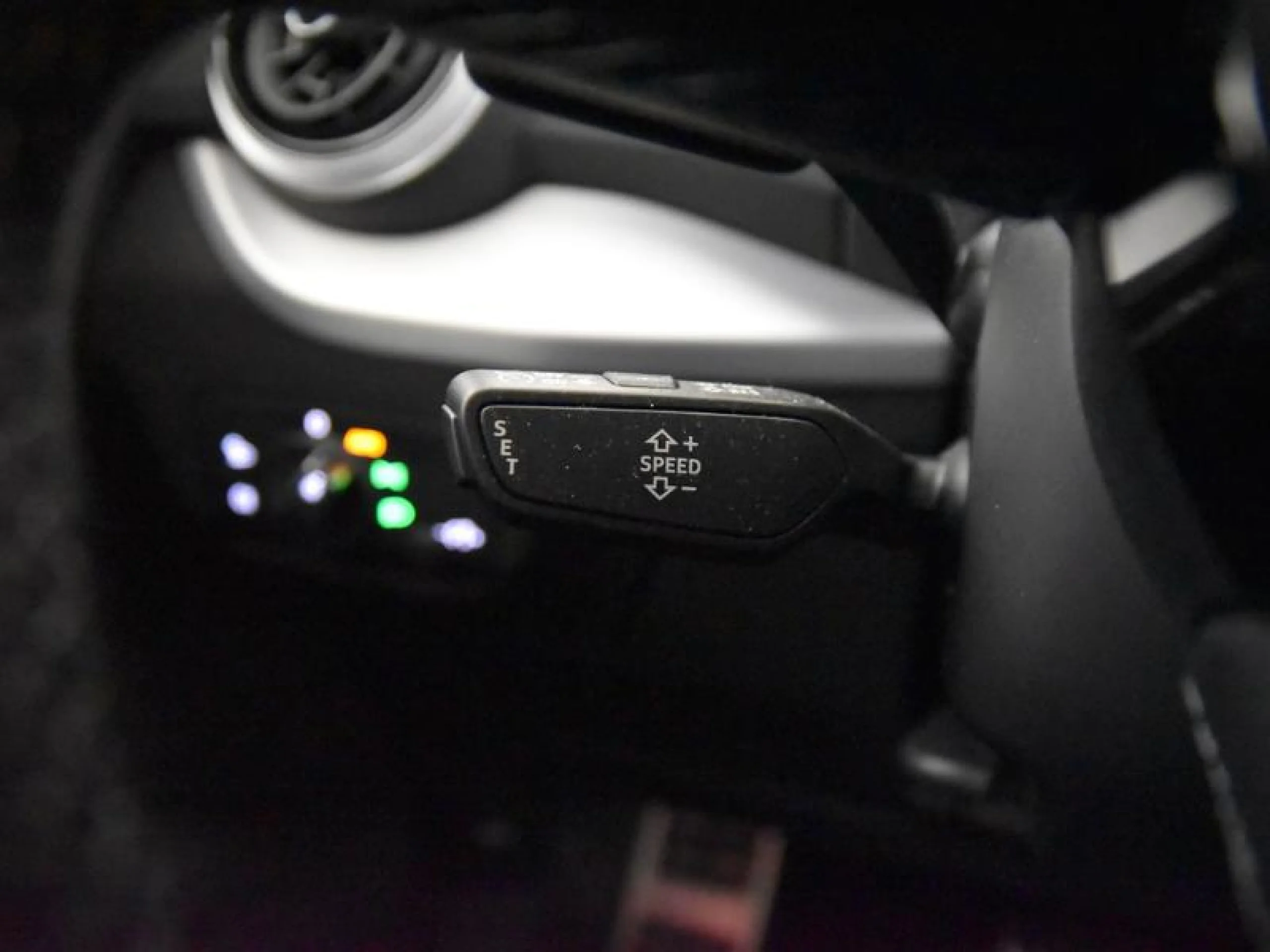 AUDI Q2 ADRENALIN 35 TFSI 110KW (150CV) S TRONIC - Foto 18