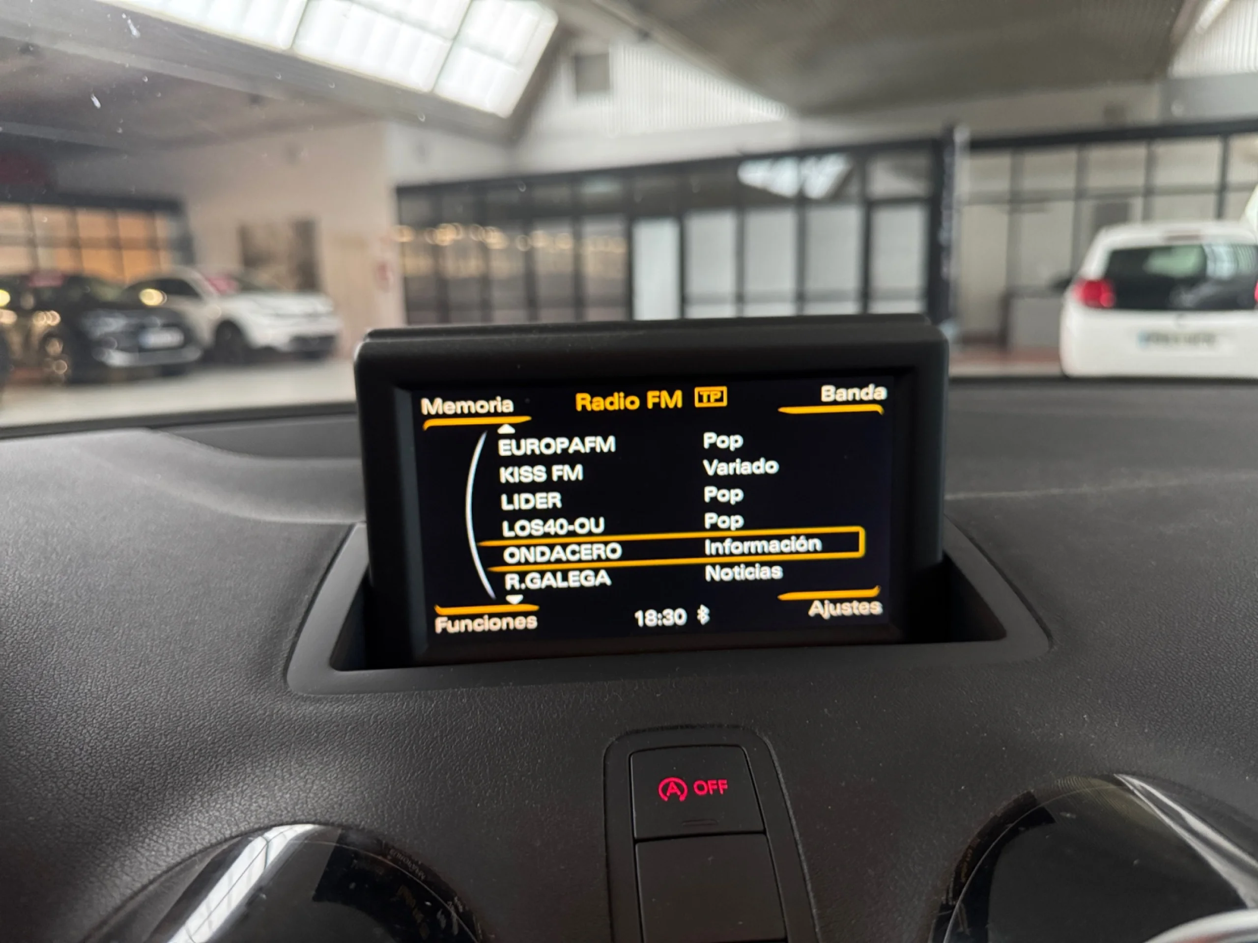 AUDI A1 SPORTBACK 1.2 TFSI 86CV ATTRACTED - Foto 20