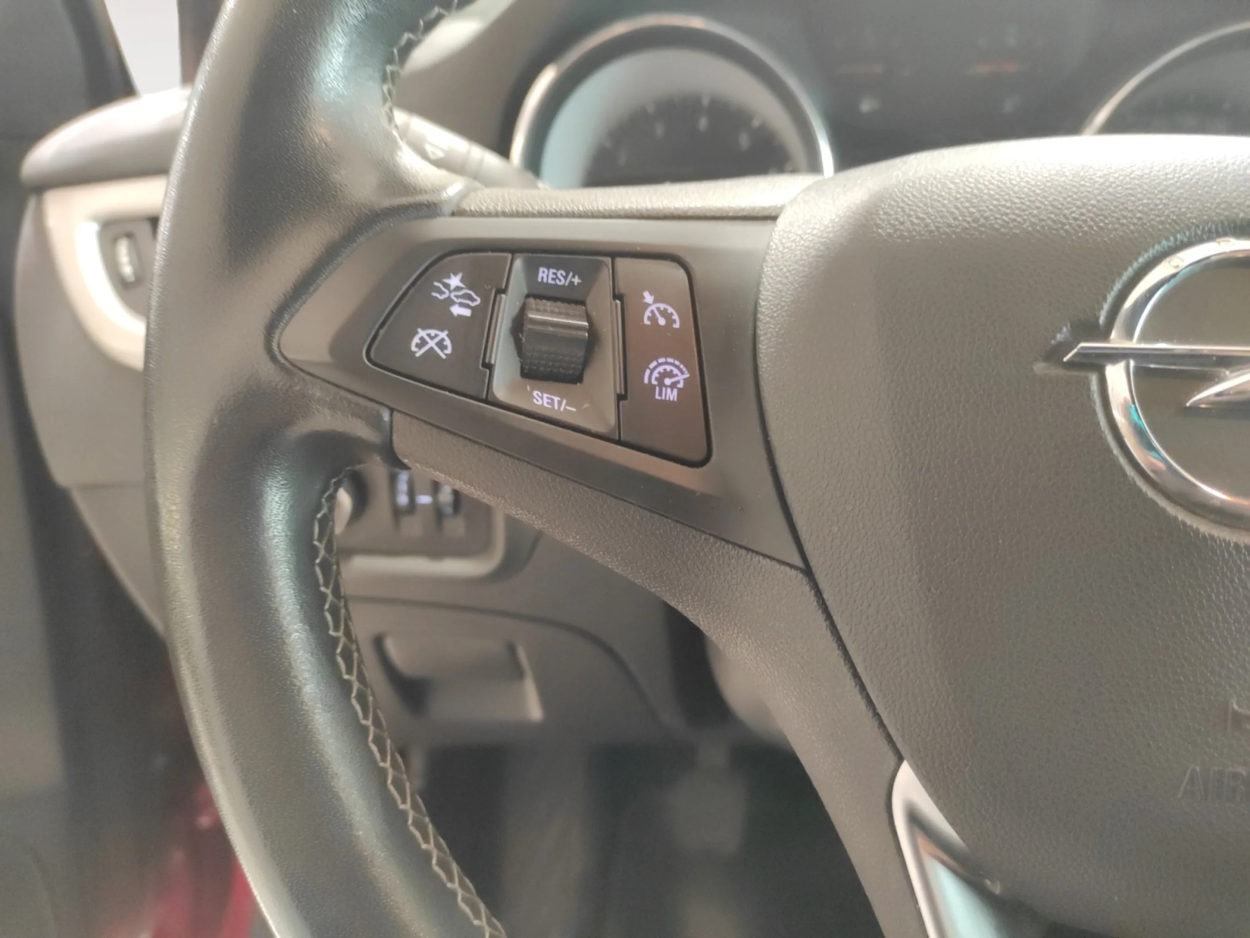 OPEL ASTRA 1.2T SHL 81KW (110CV) GS LINE - Foto 11