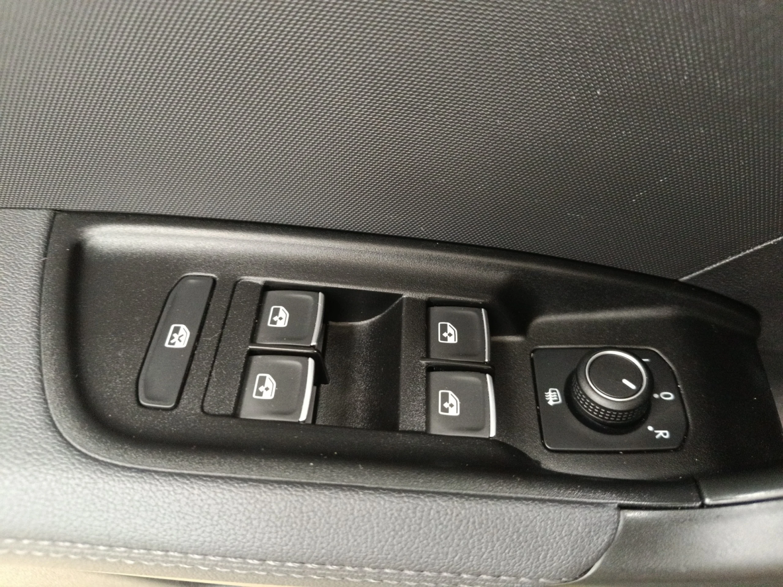 AUDI A1 SPORTBACK ADRENALIN BLACK ED 30TFSI 85KW - Foto 12