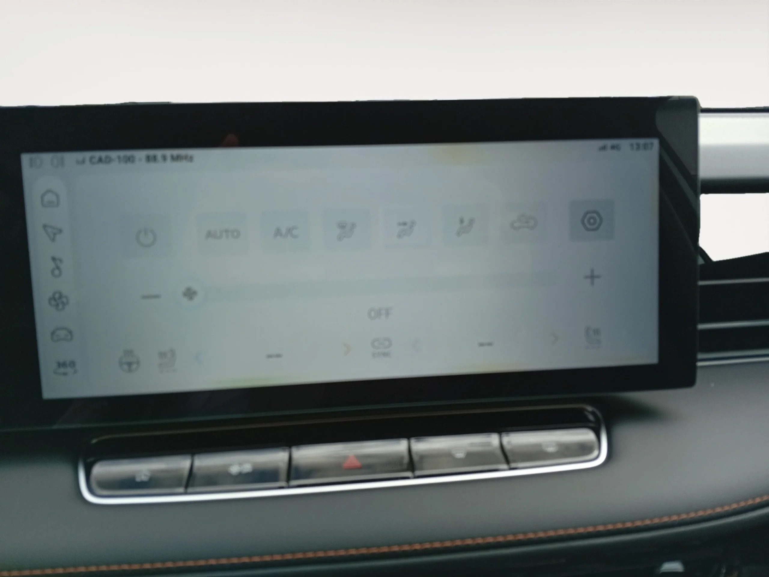 MG HS MG HS HEV 1.5T HEV 2KWH AT 2WD LUX LHD HEATING PACK DARK L WHITE WSD - Foto 14