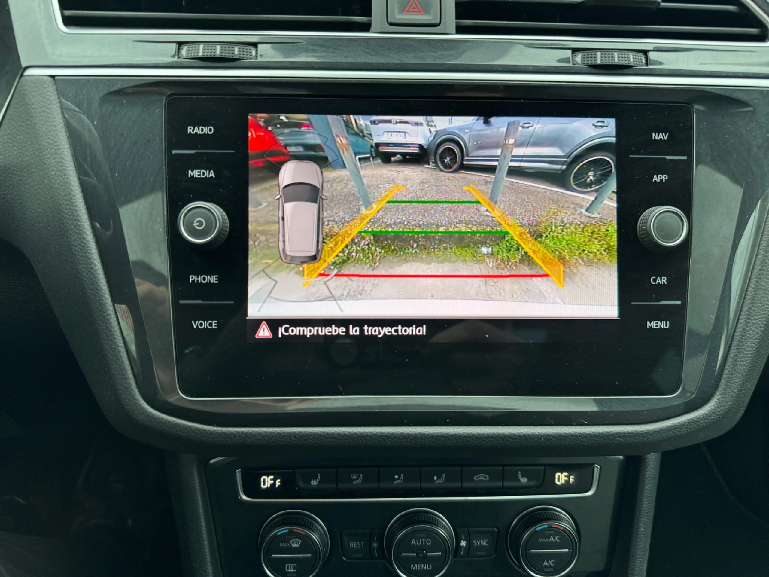 VOLKSWAGEN TIGUAN SPORT 2.0 TDI 140KW (190CV) 4MOTION DSG - Foto 14