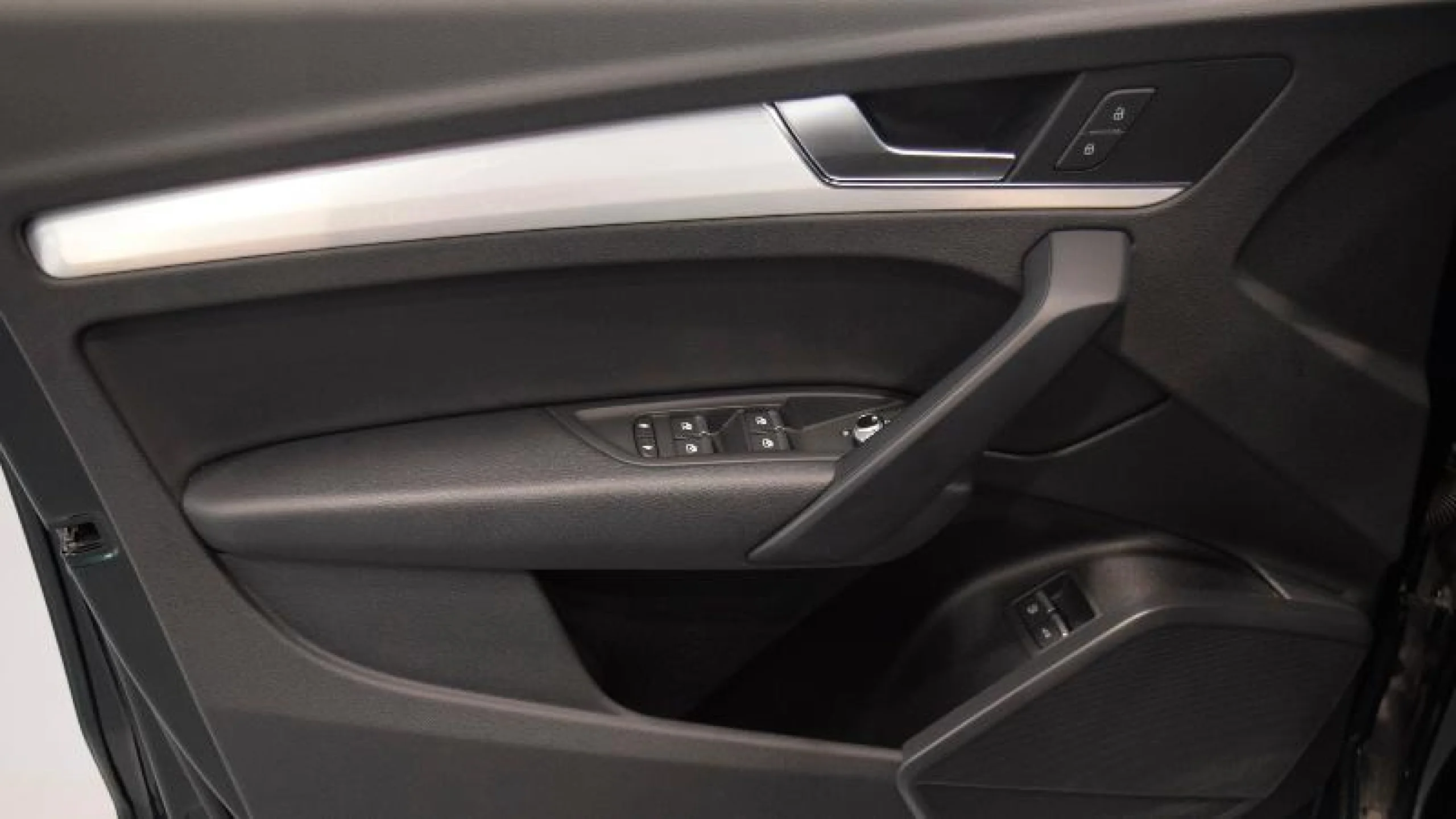 AUDI Q5 S LINE 55 TFSI E QUATTRO S TRONIC - Foto 14