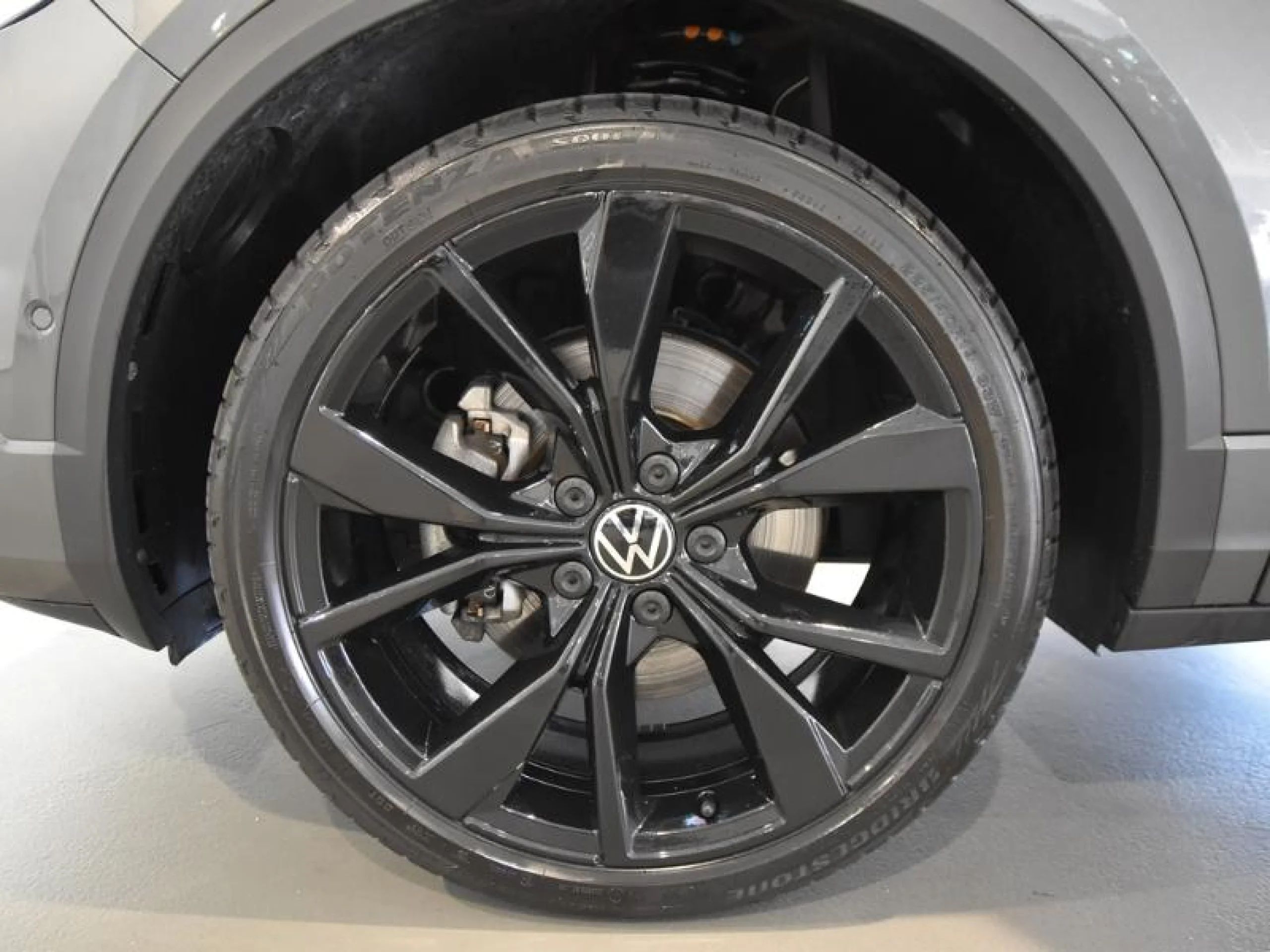 VOLKSWAGEN T ROC R LINE 1.5 TSI 110KW (150CV) DSG - Foto 8