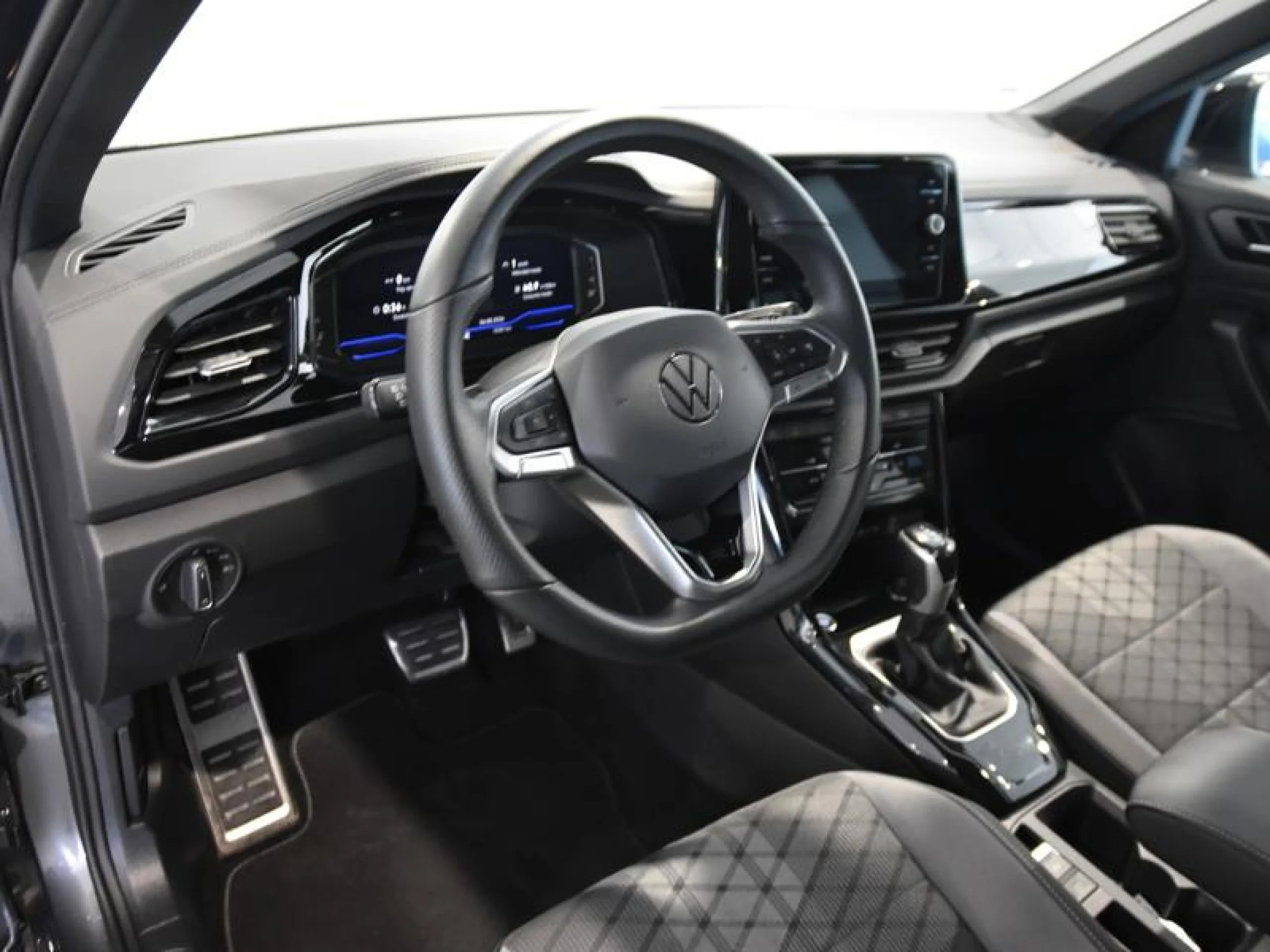 VOLKSWAGEN T ROC R LINE 1.5 TSI 110KW (150CV) DSG - Foto 9