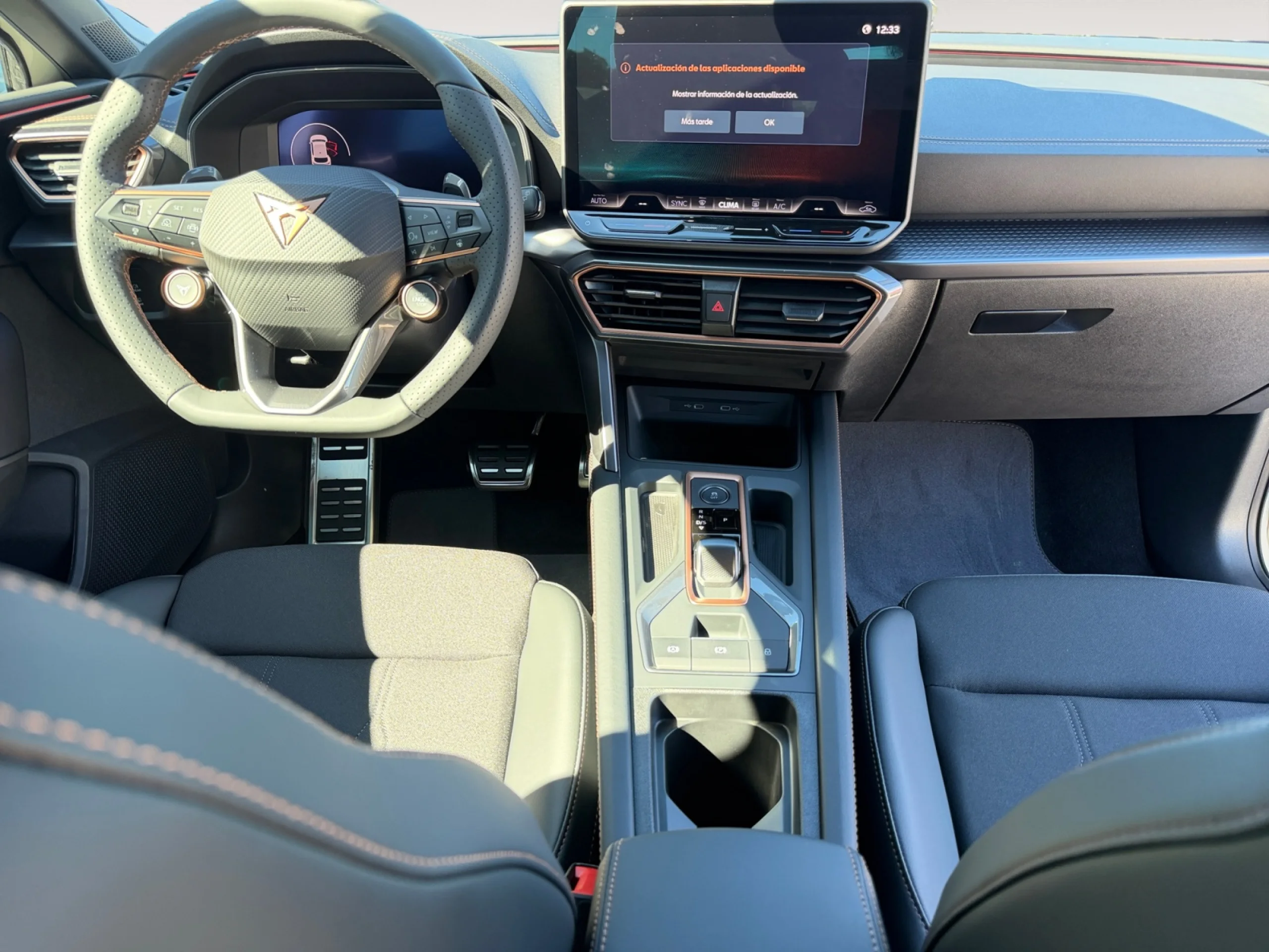 CUPRA LEON 1.5 ETSI 110KW (150CV) DSG - Foto 4