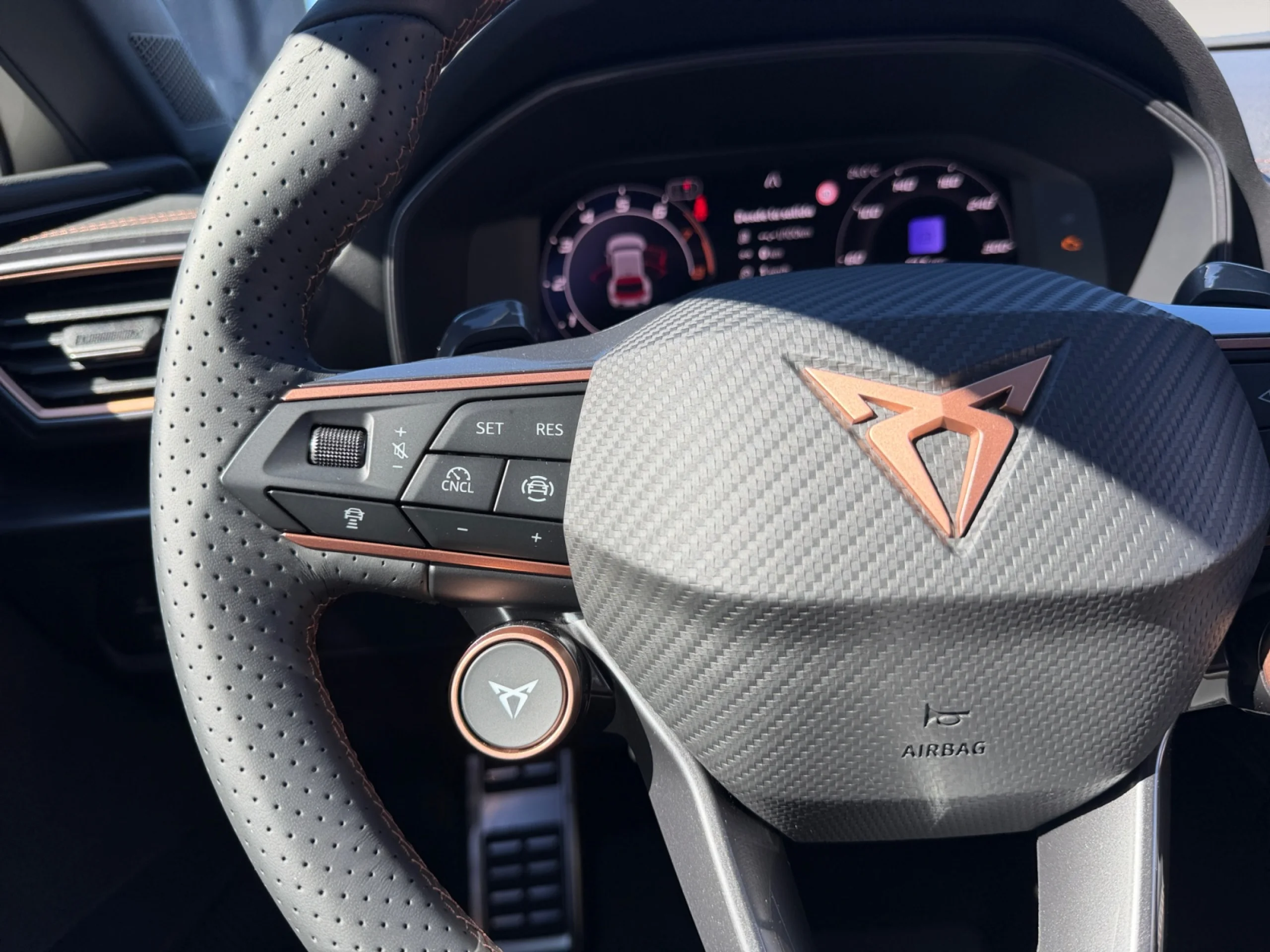 CUPRA LEON 1.5 ETSI 110KW (150CV) DSG - Foto 11