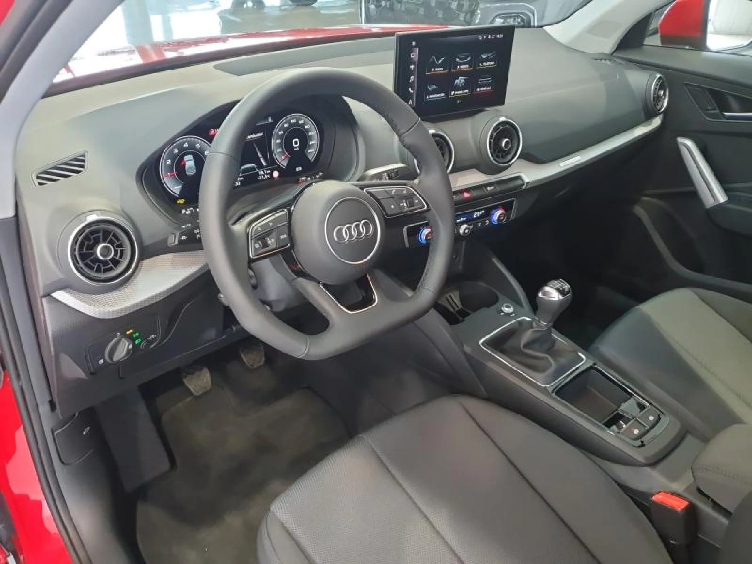 AUDI Q2 ADVANCED 30 TFSI 85KW (116CV) - Foto 10