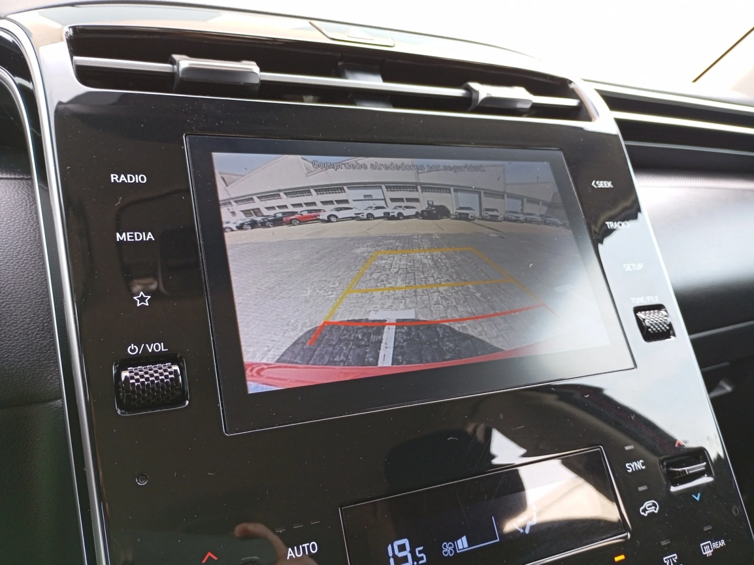 HYUNDAI TUCSON 1.6 TGDI 169KW (230CV) HEV MAXX AUTO - Foto 13
