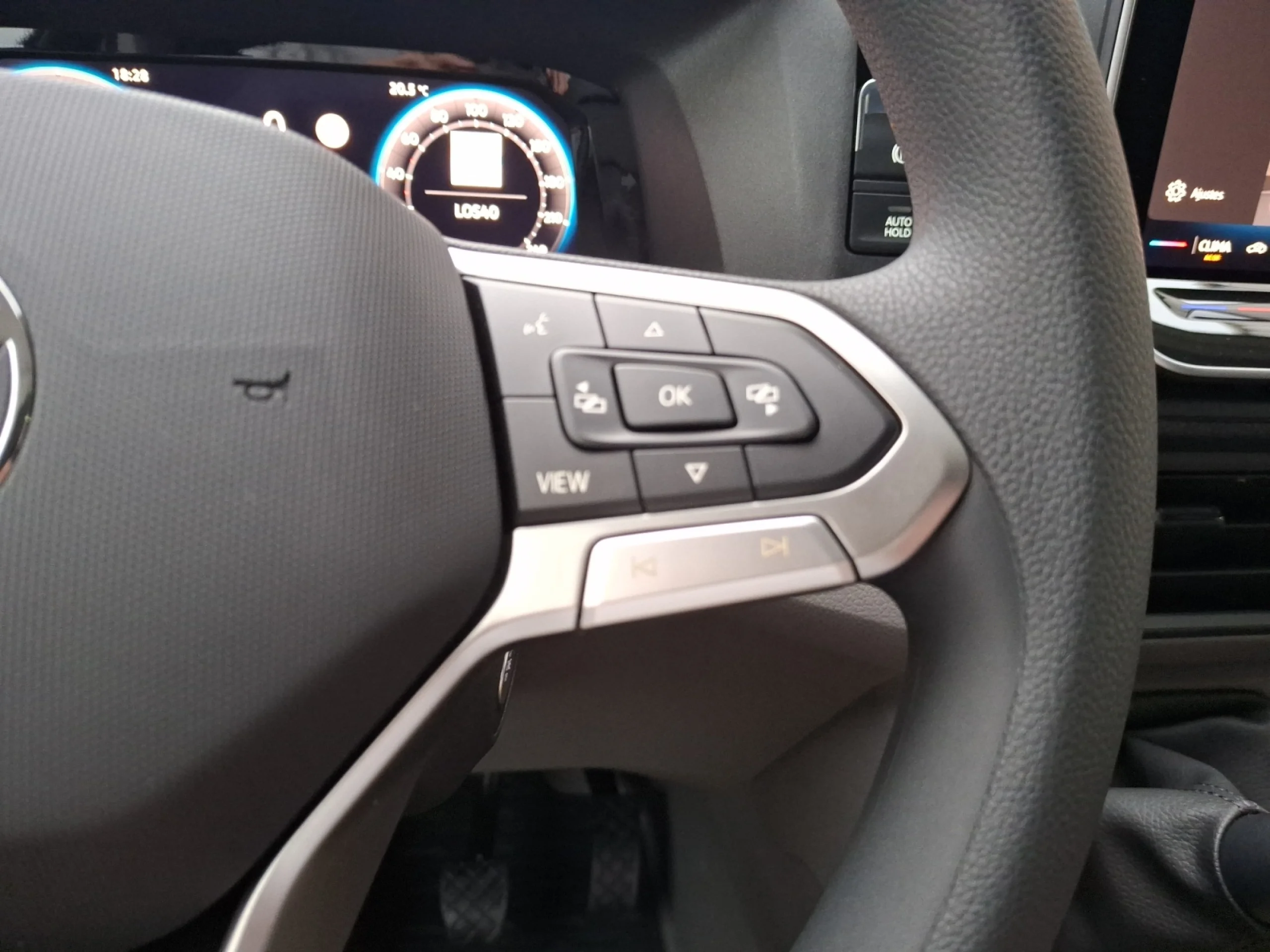 VW COMERCIALES Crafter CRAFTER  30 FURGÓN  BATALLA MEDIA L3H2 2.0 TDI FWD 103 KW (140 CV) 6 VEL. 3000 KG - Foto 10