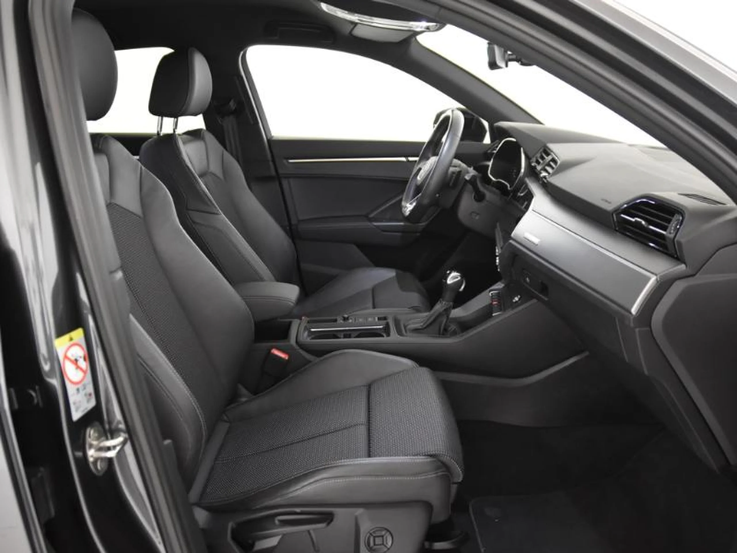 AUDI Q3 BLACK LINE 35 TFSI 110KW (150CV) S TRON - Foto 5