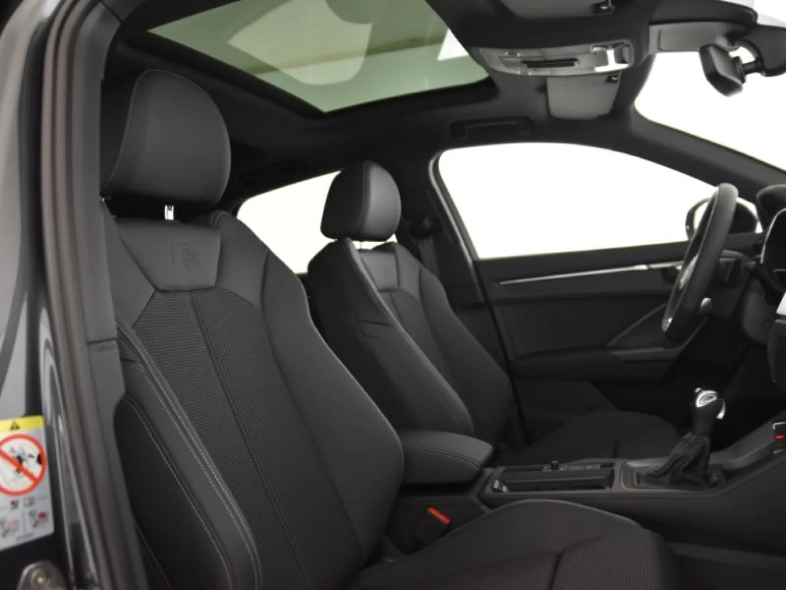 AUDI Q3 BLACK LINE 35 TFSI 110KW (150CV) S TRON - Foto 10