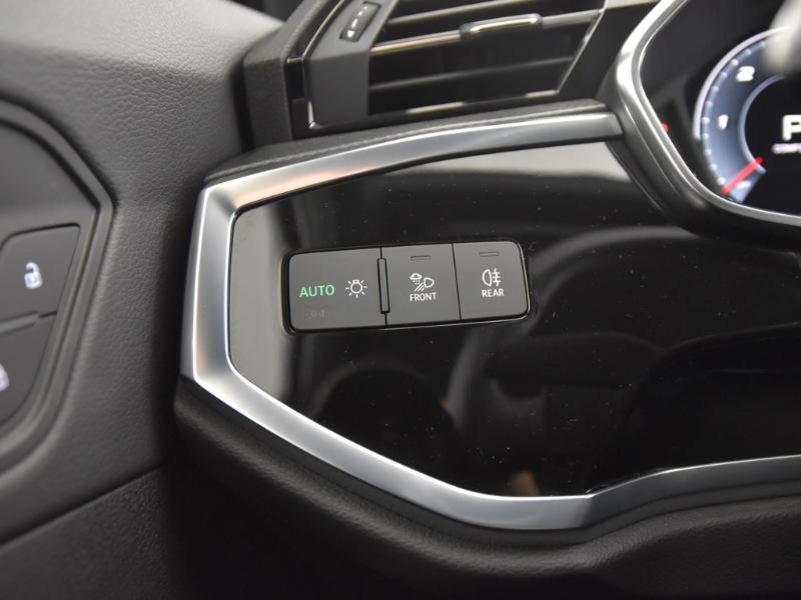 AUDI Q3 BLACK LINE 35 TFSI 110KW (150CV) S TRON - Foto 18