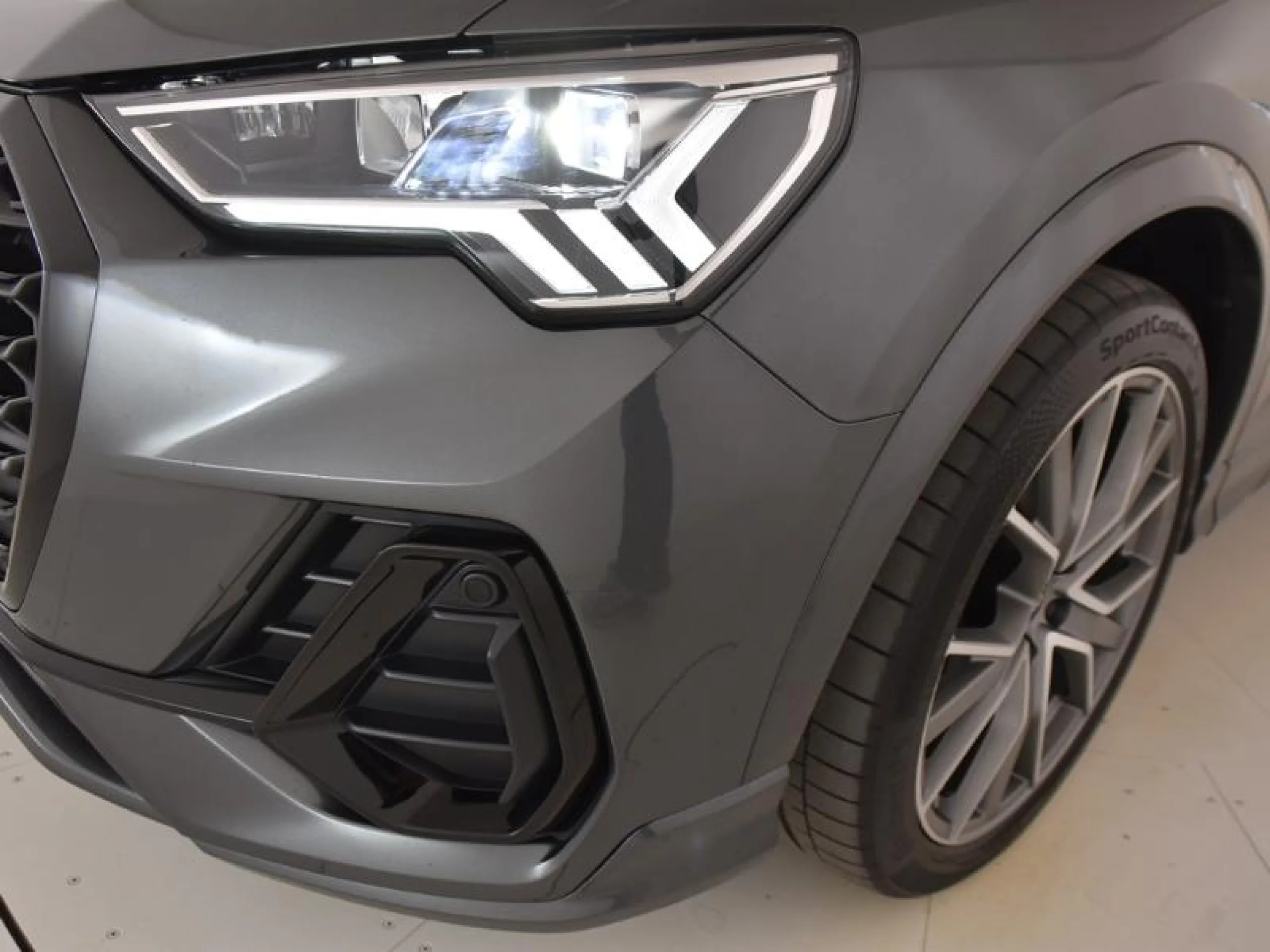 AUDI Q3 BLACK LINE 35 TFSI 110KW (150CV) S TRON - Foto 20
