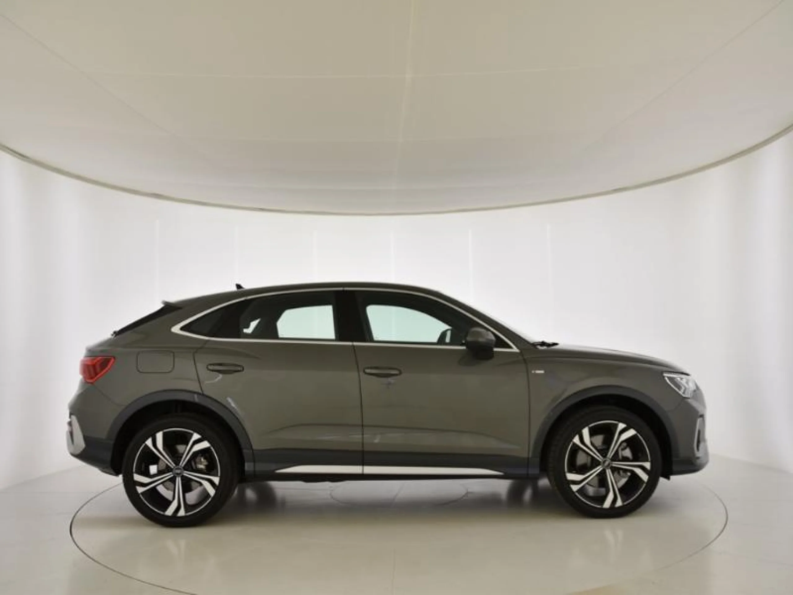 AUDI Q3 SPORTBACK 40 TDI 147KW S TRONIC QUATTRO S LINE - Foto 3