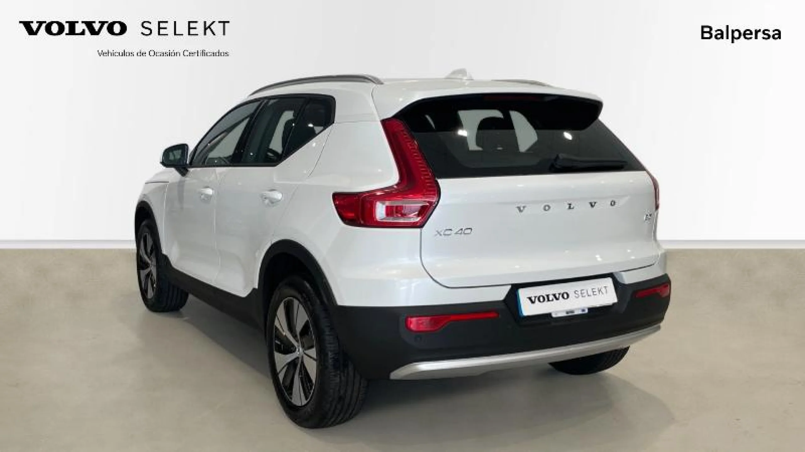 VOLVO XC40 2.0 B3 G CORE AUTO - Foto 2