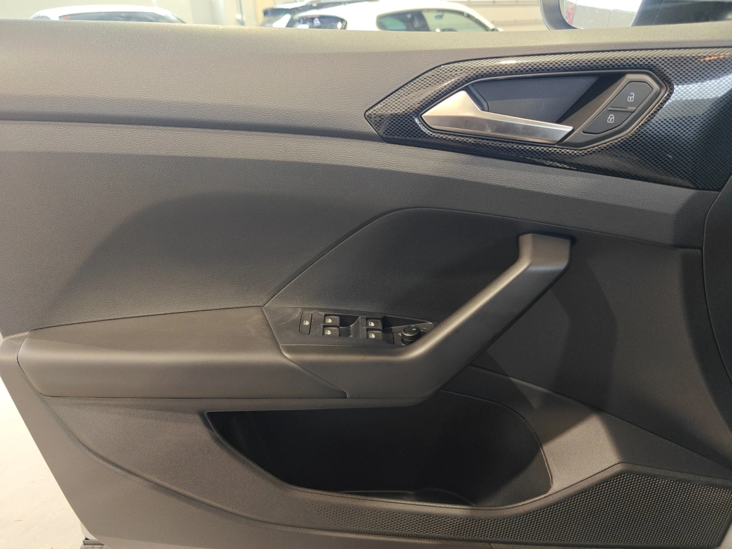 VOLKSWAGEN T CROSS ··MÁS·· 1.0 TSI 85KW (116CV) - Foto 13