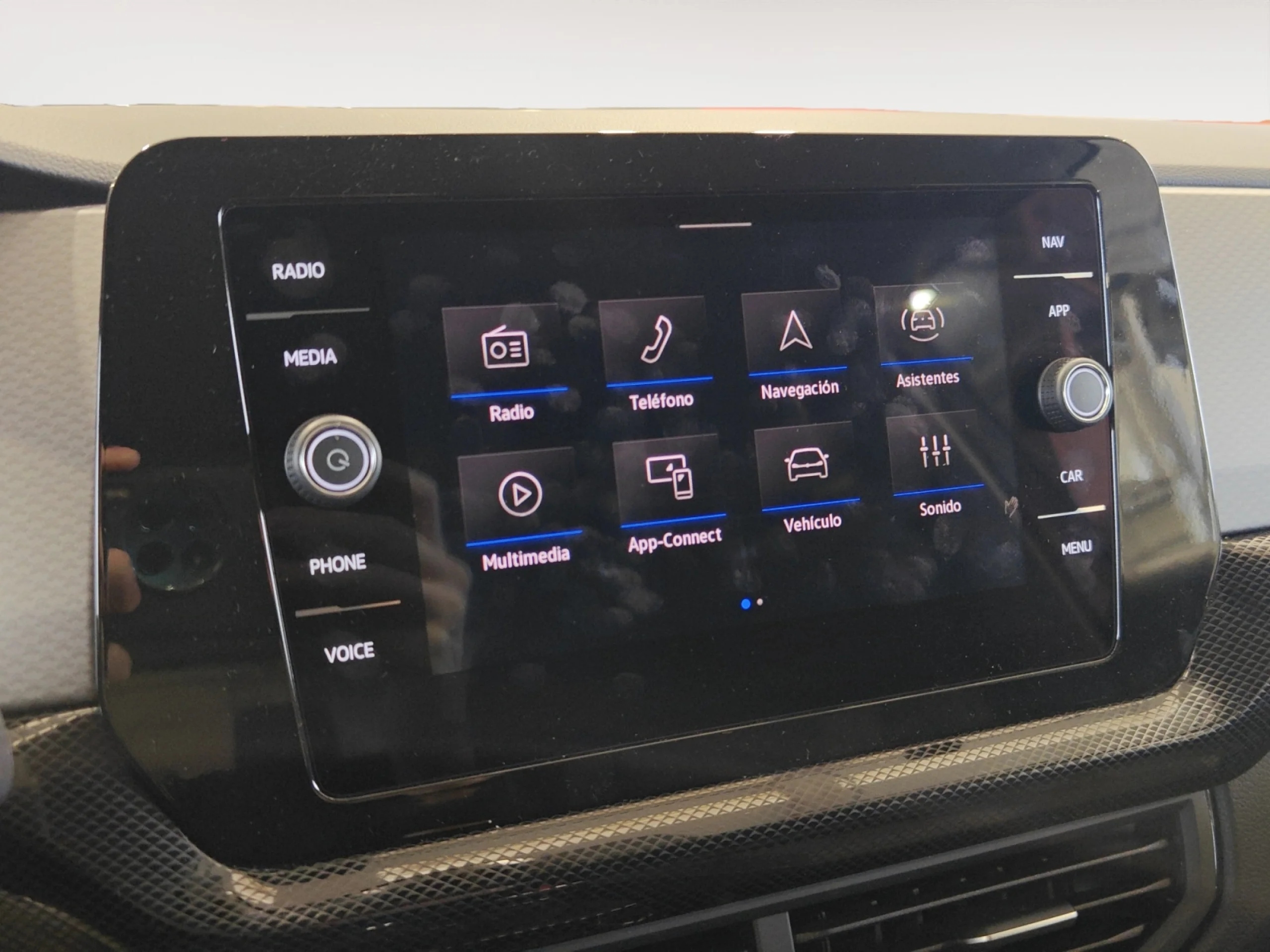 VOLKSWAGEN T CROSS ··MÁS·· 1.0 TSI 85KW (116CV) - Foto 14