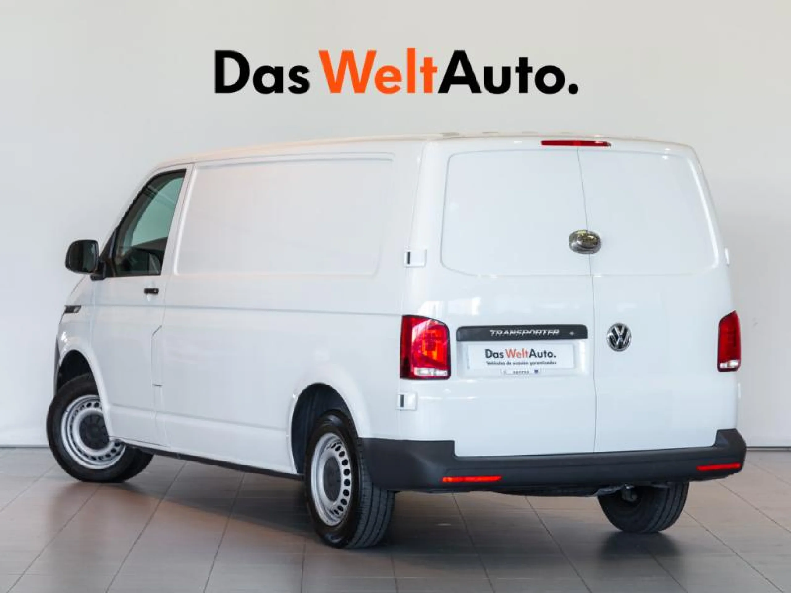 VOLKSWAGEN TRANSPORTER FURGÓN BATALLA LARGA 2.0 TDI 81KW (110CV) - Foto 2