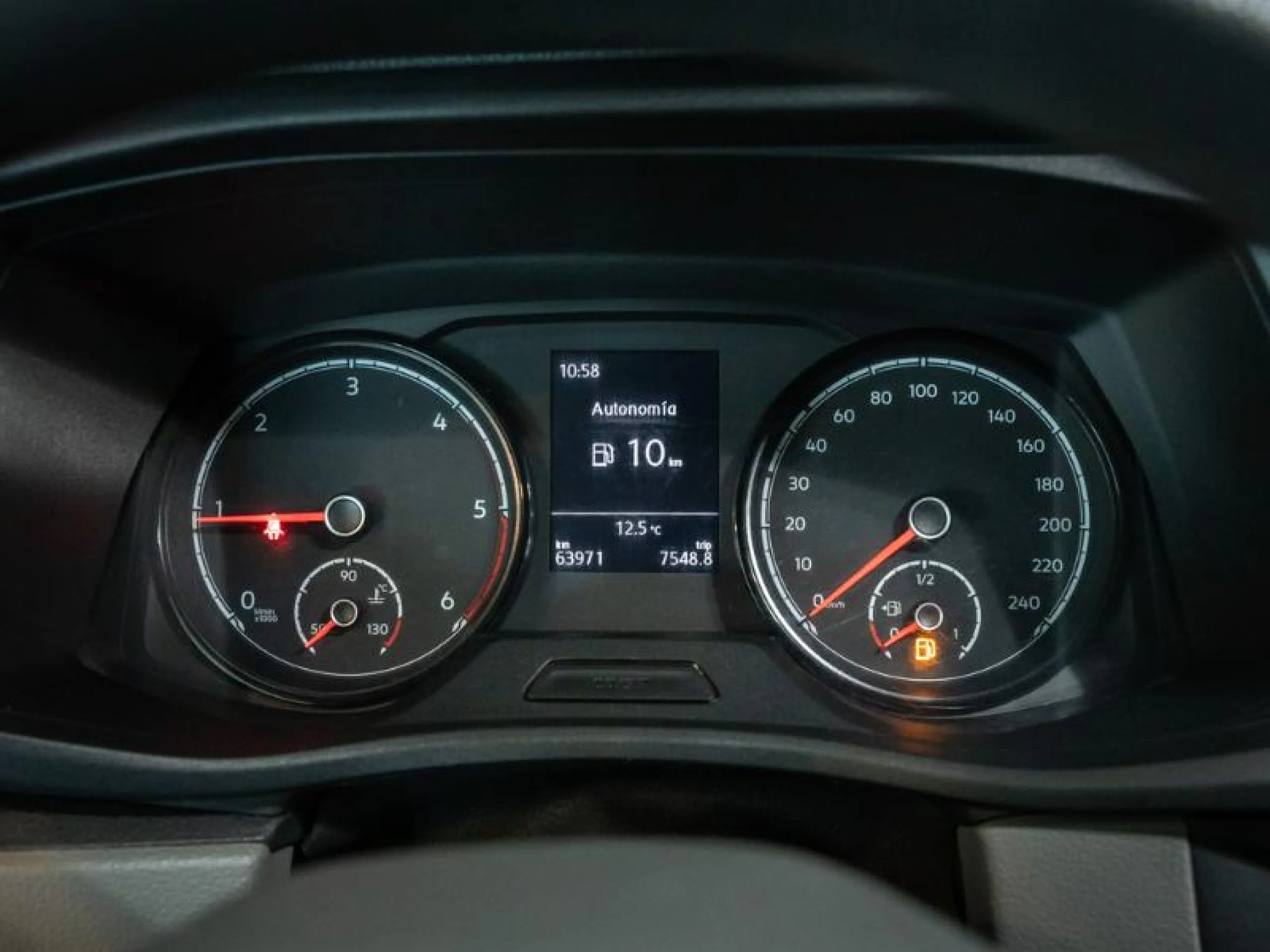 VOLKSWAGEN TRANSPORTER FURGÓN BATALLA LARGA 2.0 TDI 81KW (110CV) - Foto 10