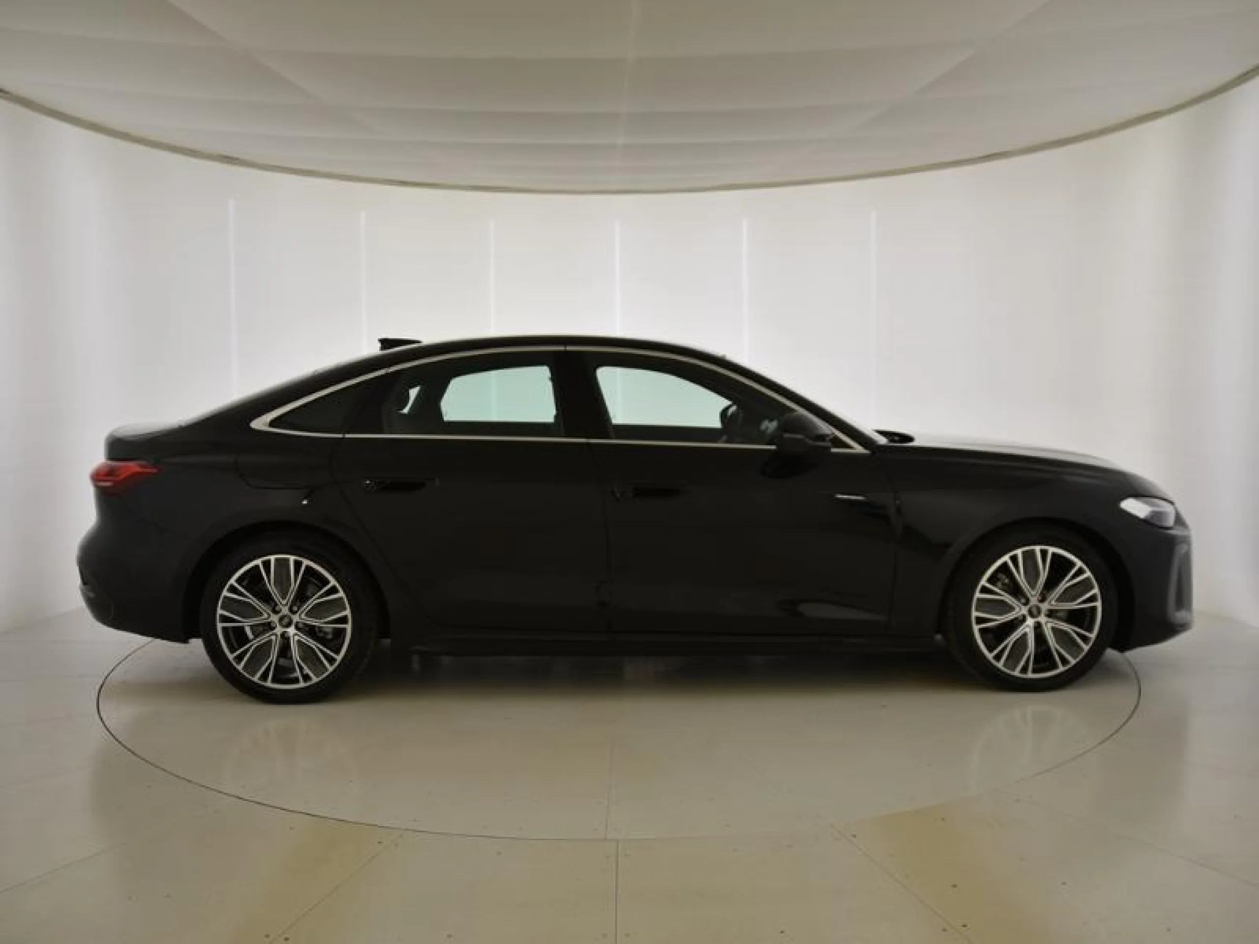 AUDI A5 TDI 150 KW (204 CV) S LINE - Foto 3