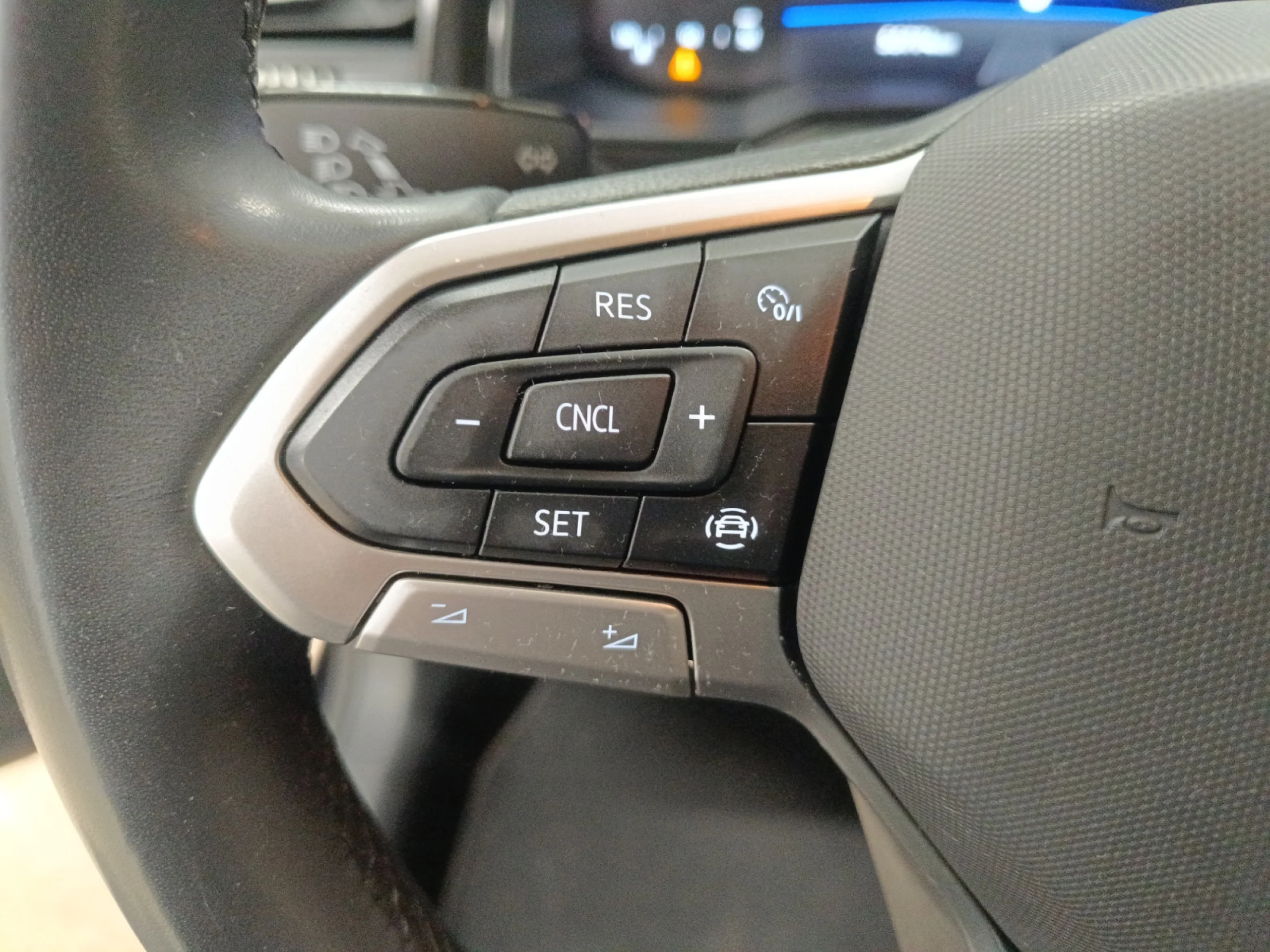 VOLKSWAGEN POLO LIFE 1.0 TSI 70KW (95CV) - Foto 11