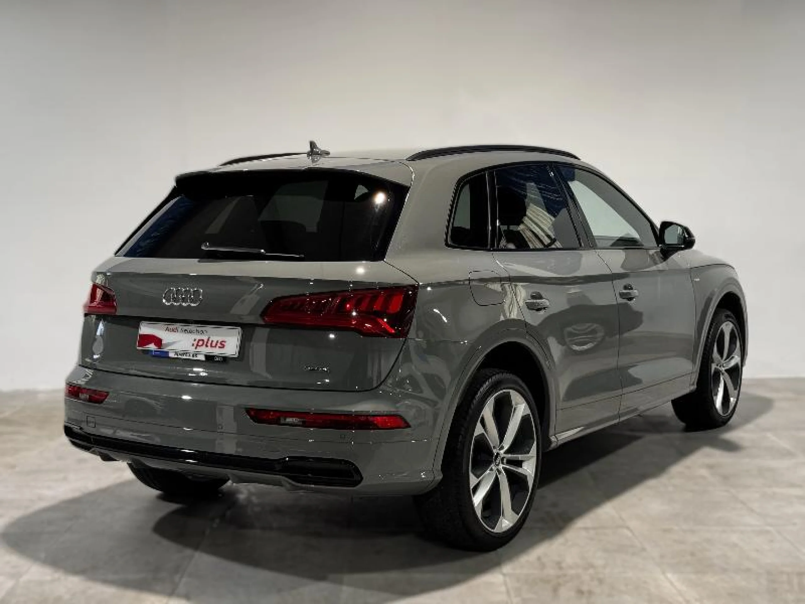 AUDI Q5 BLACK LINE 40 TDI 140KW QUATTRO S TRONIC - Foto 2