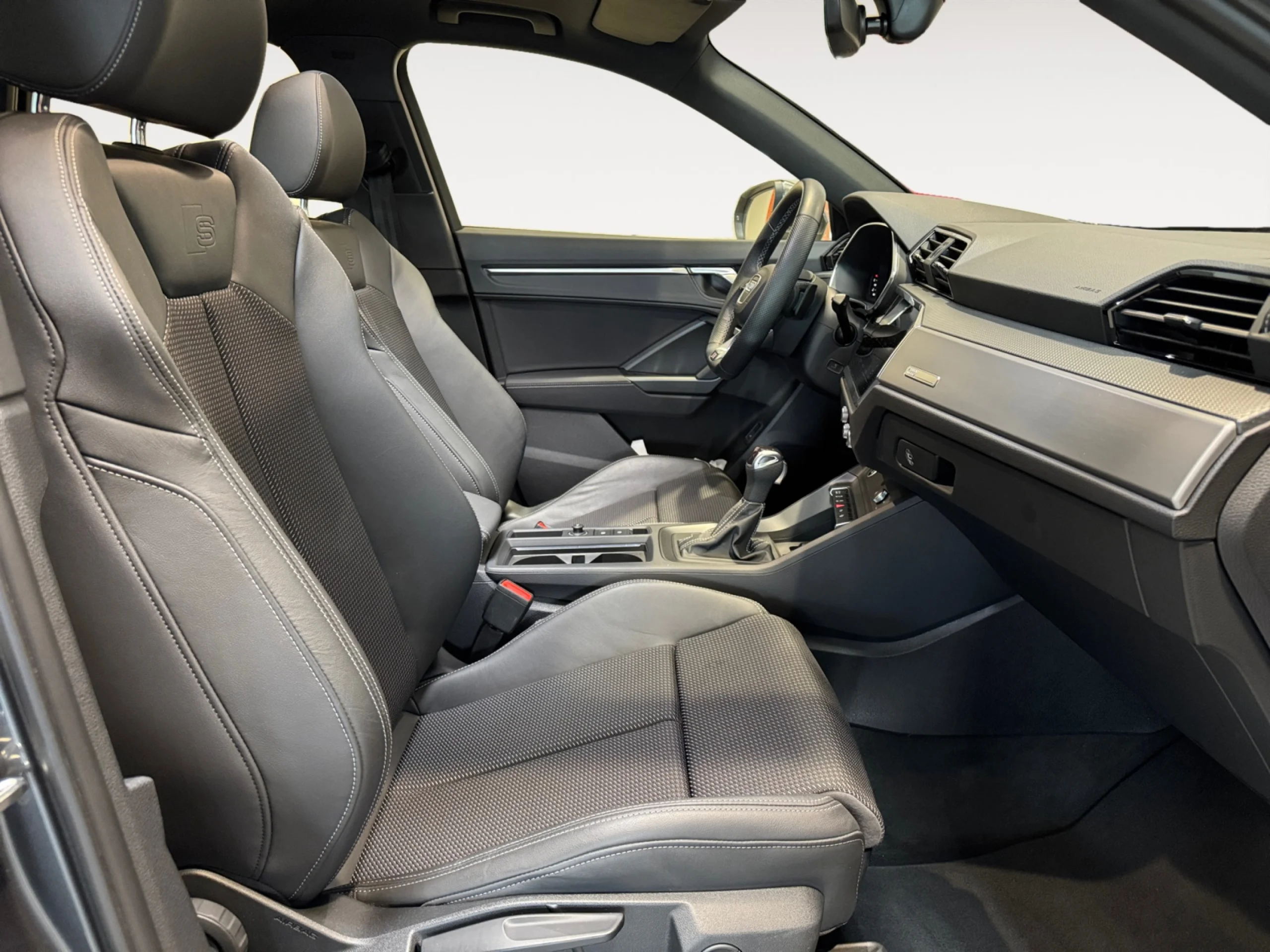 AUDI Q3 S LINE 35 TDI 110KW (150CV) S TRONIC - Foto 8