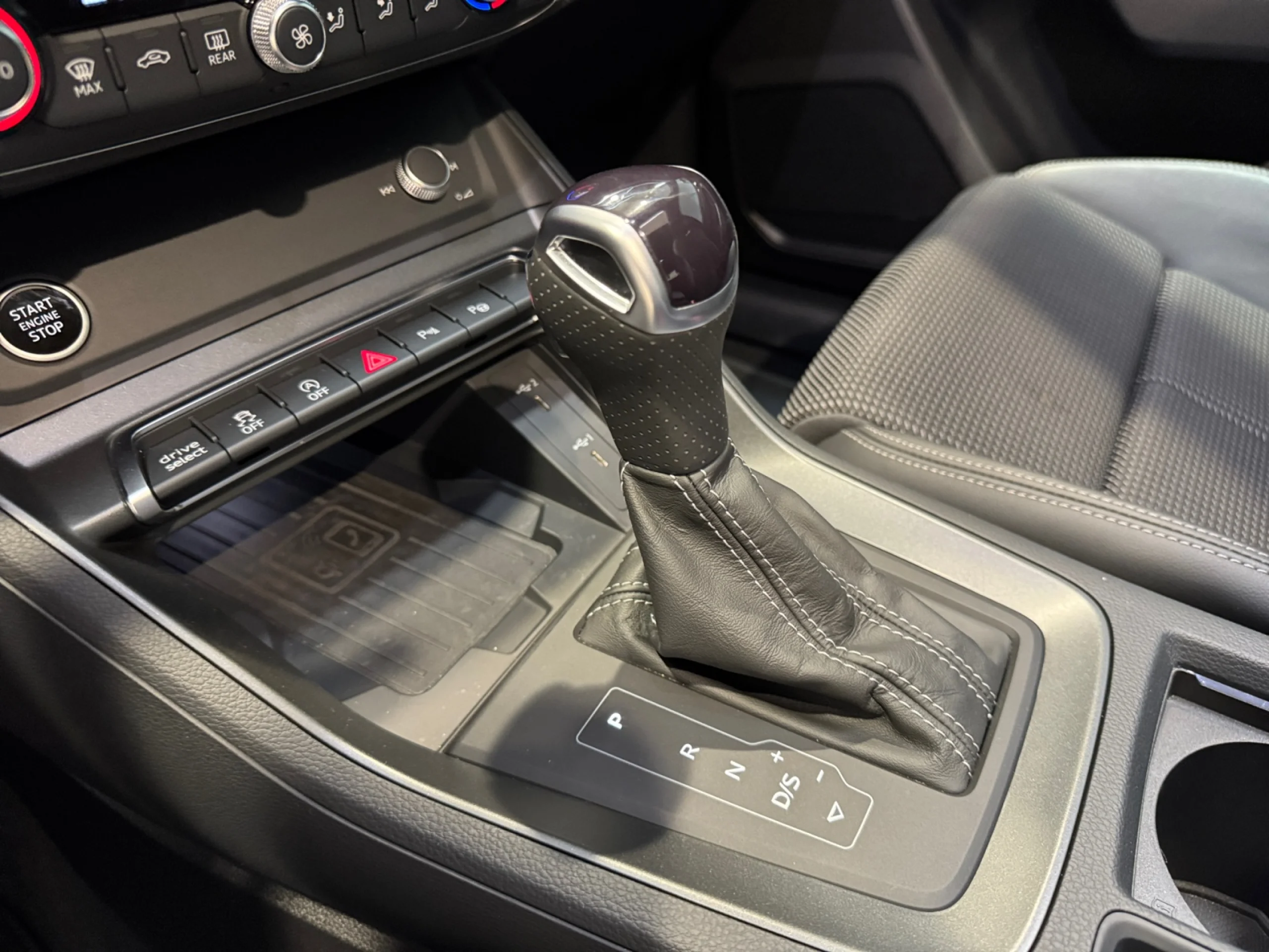 AUDI Q3 S LINE 35 TDI 110KW (150CV) S TRONIC - Foto 13