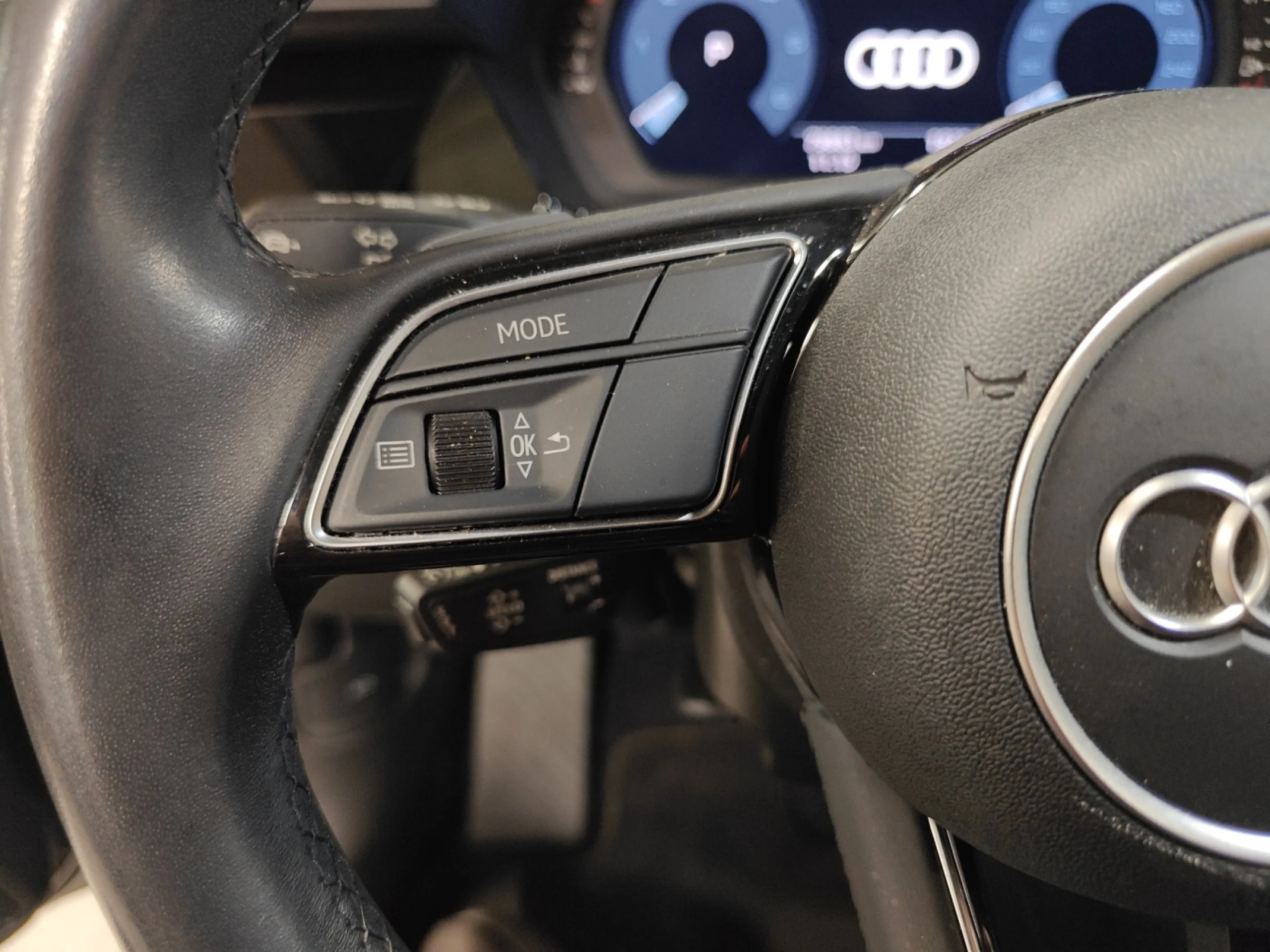 AUDI A3 SPORTBACK ADVANCED 35 TDI 110KW S TRONIC - Foto 11