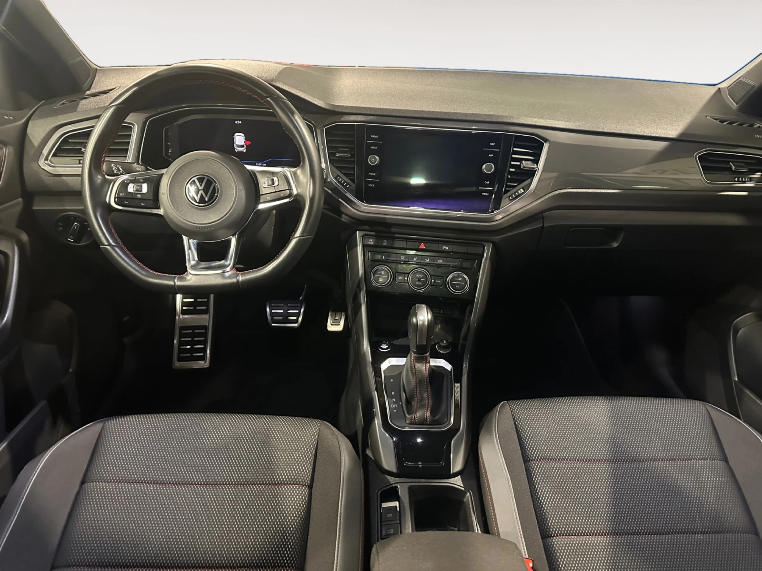 VOLKSWAGEN T ROC SPORT 1.5 TSI 110KW (150CV) DSG - Foto 4