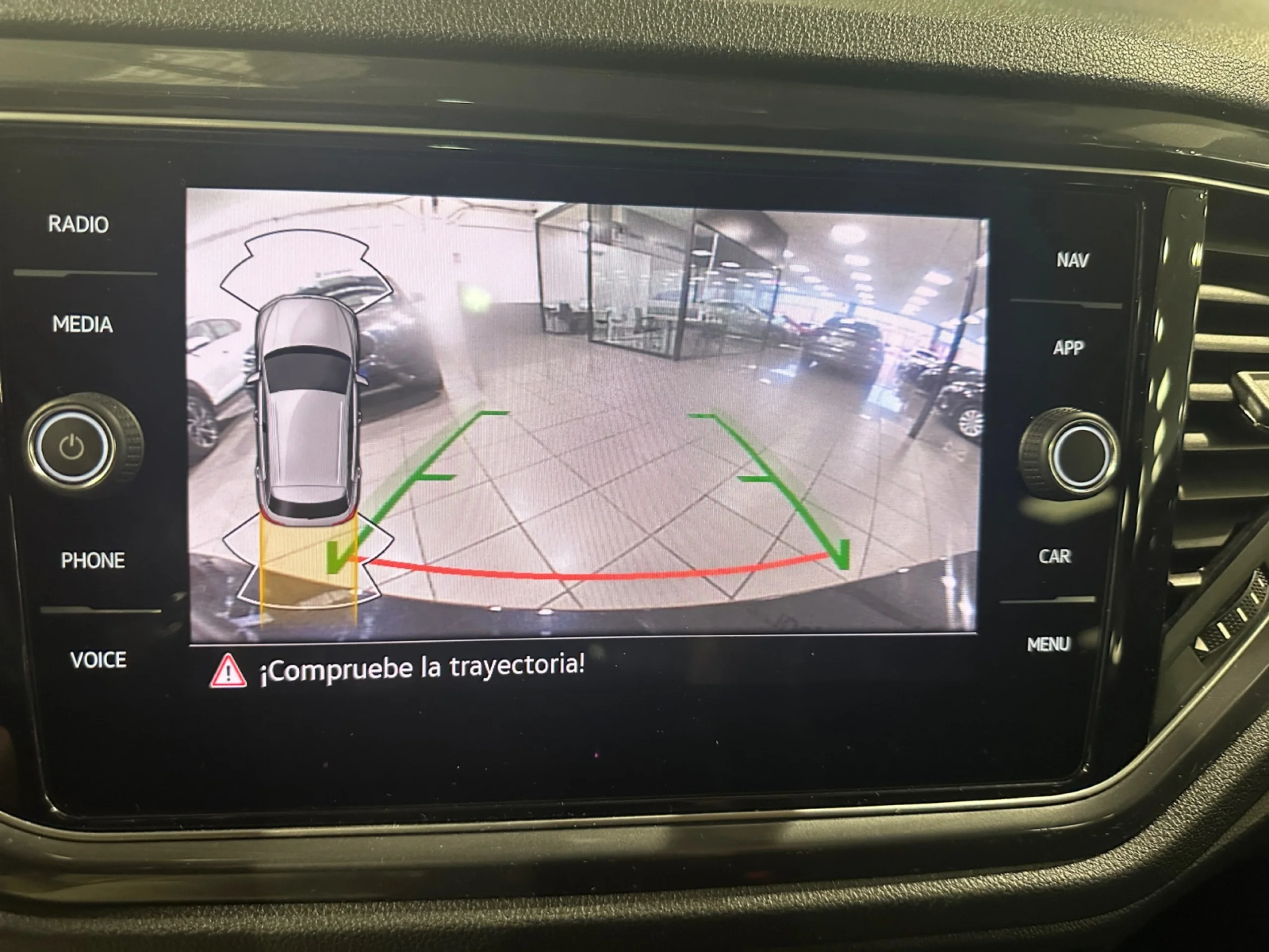 VOLKSWAGEN T ROC SPORT 1.5 TSI 110KW (150CV) DSG - Foto 14