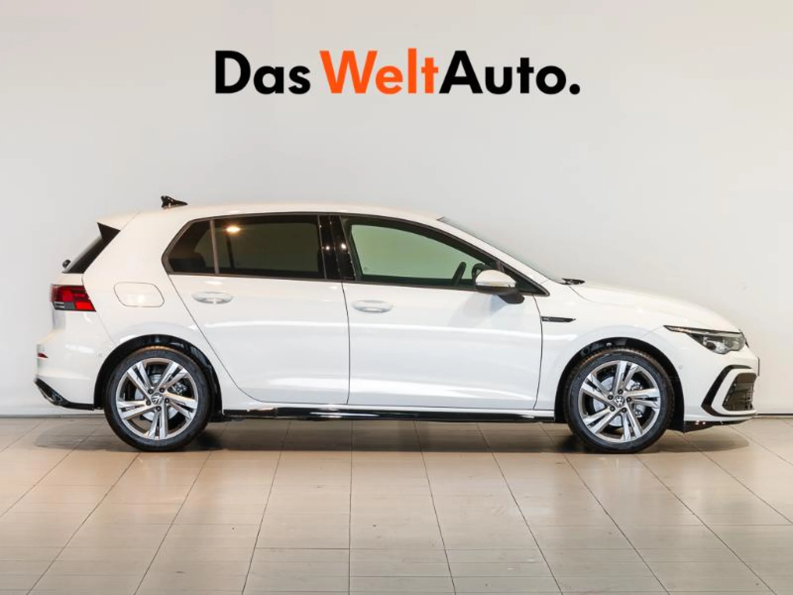 VOLKSWAGEN GOLF R LINE 1.5 TSI 96KW (130CV) - Foto 3