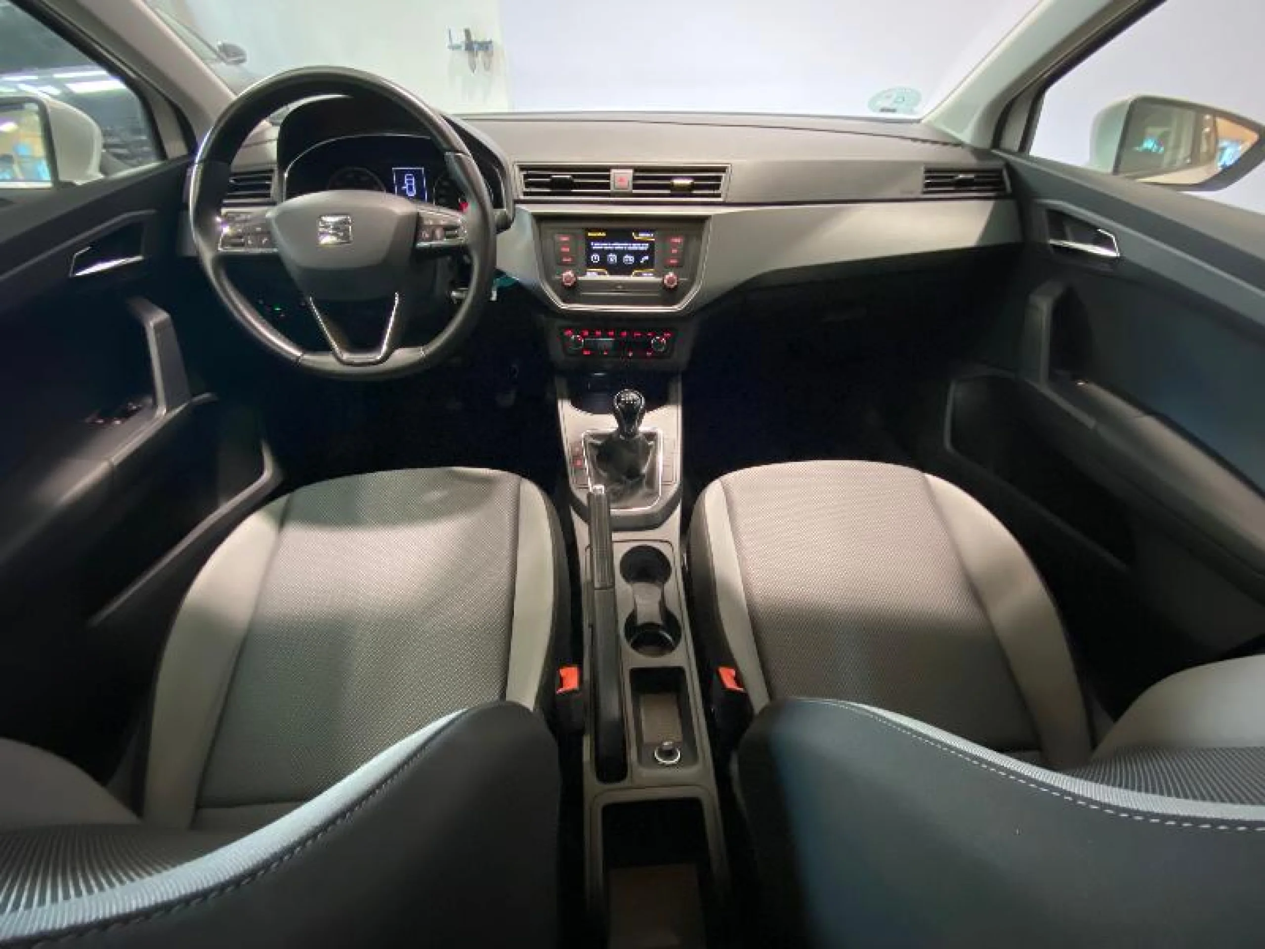 SEAT IBIZA 1.0 ECOTSI 70KW (95CV) REFERENCE - Foto 3