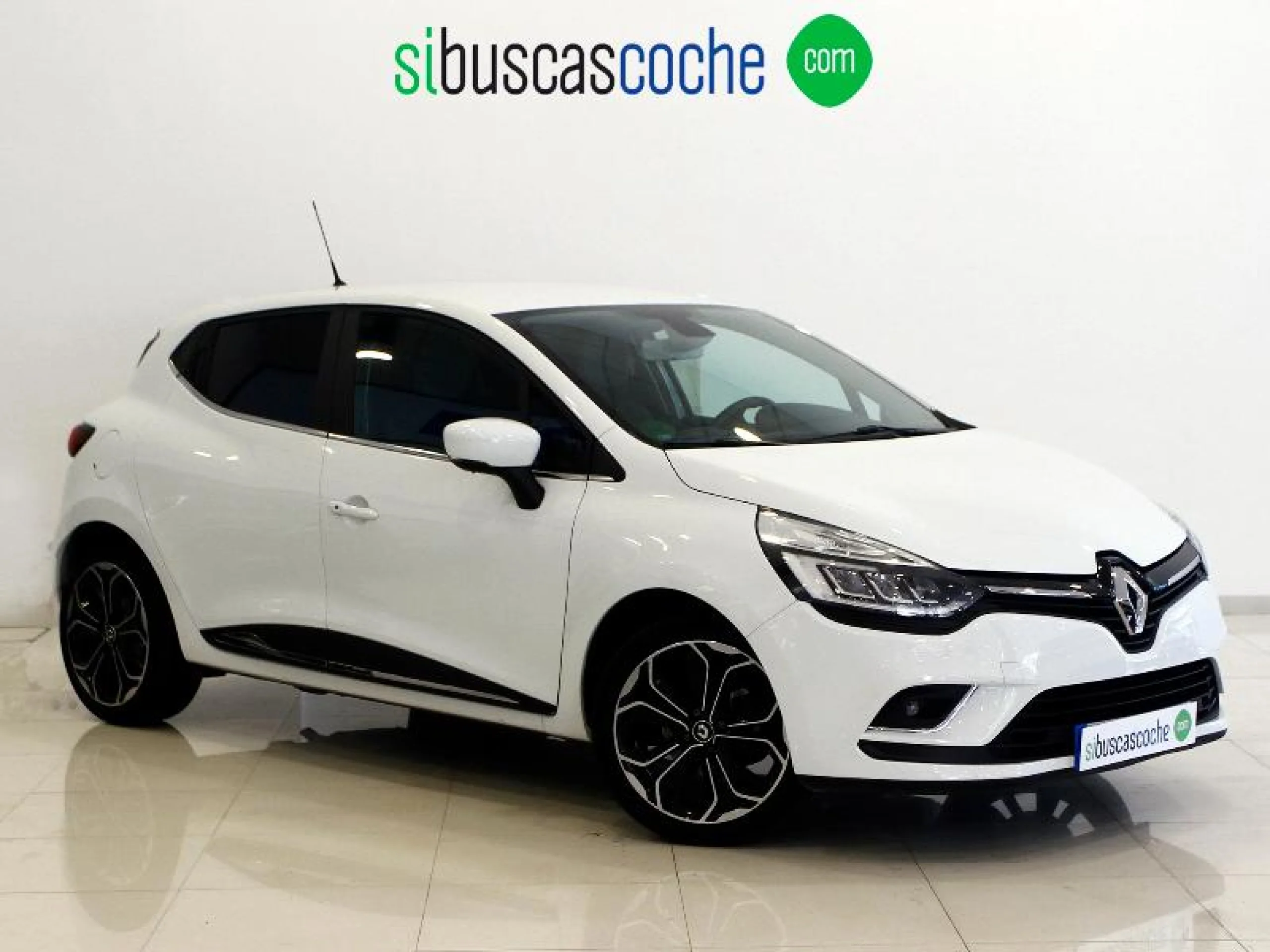 RENAULT CLIO ZEN ENERGY TCE 66KW (90CV)  18 - Foto 1