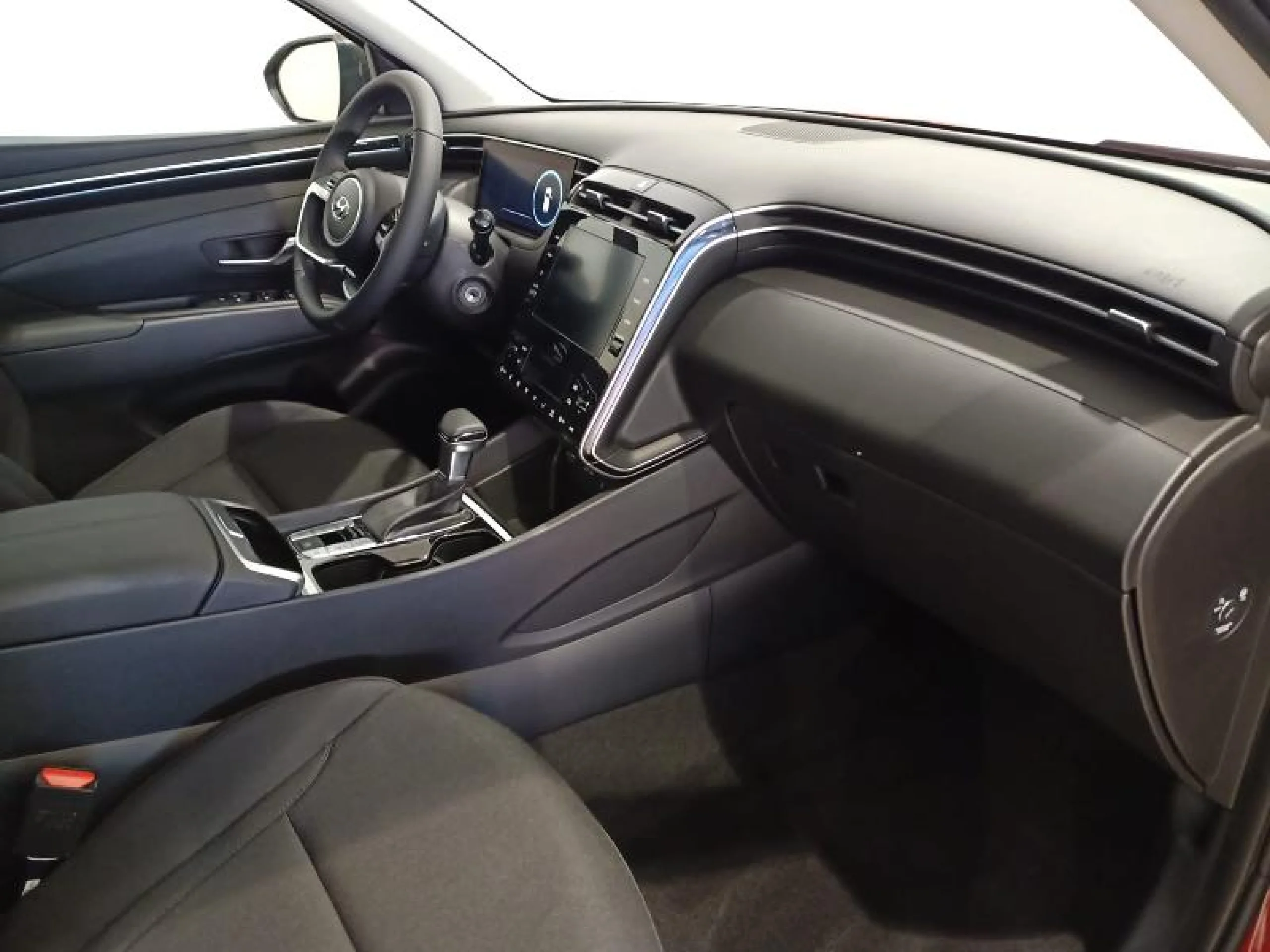 HYUNDAI TUCSON 1.6 CRDI 100KW (136CV) 48V MAXX DCT - Foto 19
