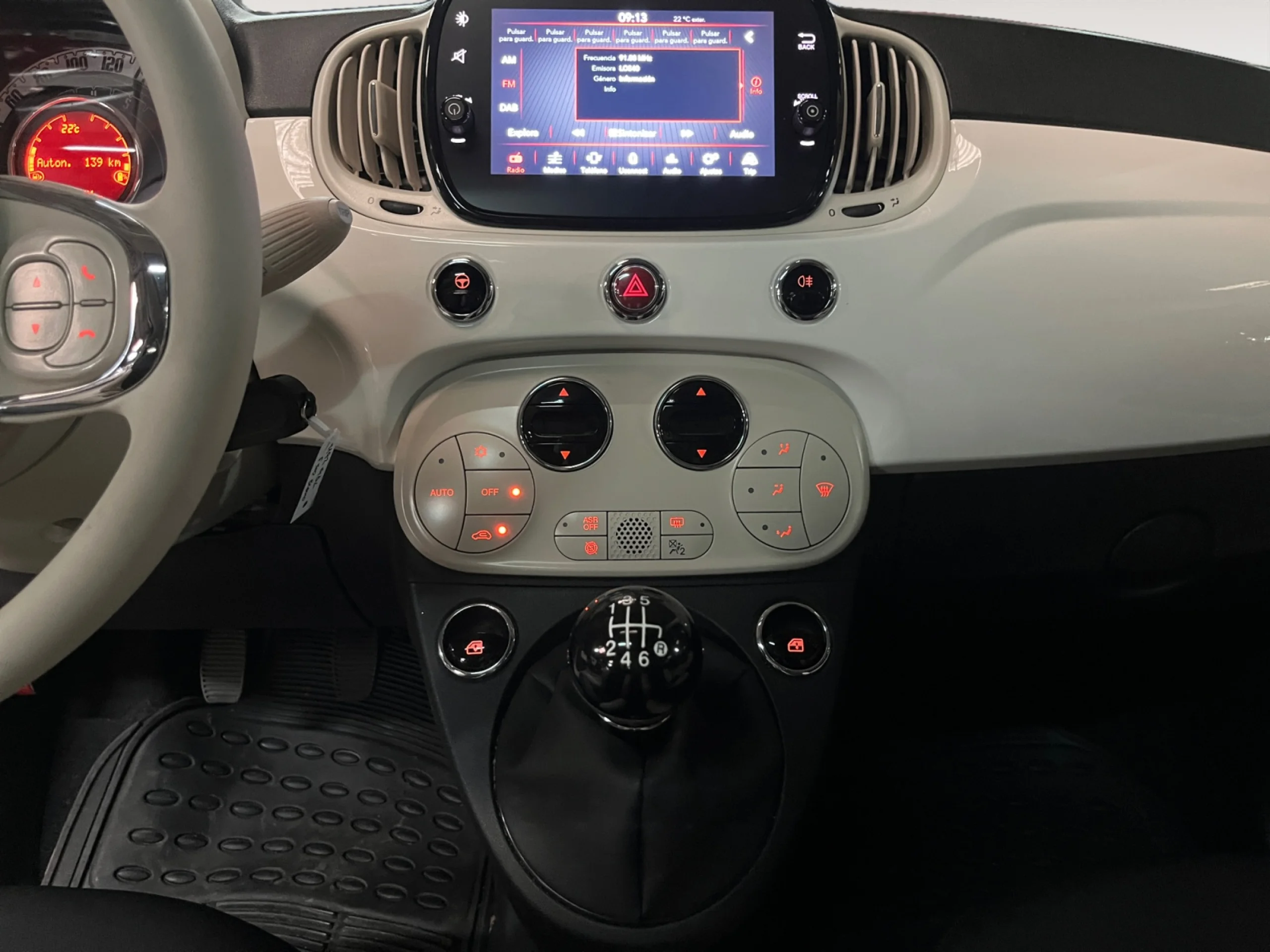 FIAT 500 DOLCEVITA 1.0 HYBRID 51KW (70 CV) - Foto 14
