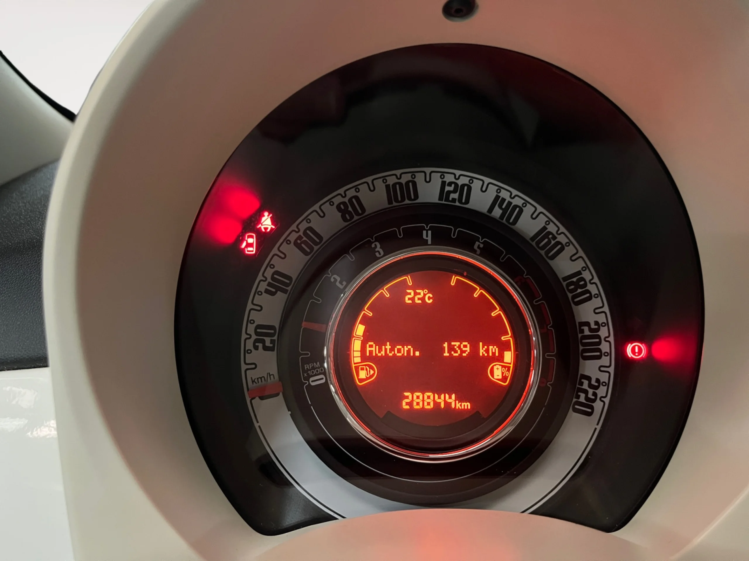 FIAT 500 DOLCEVITA 1.0 HYBRID 51KW (70 CV) - Foto 18