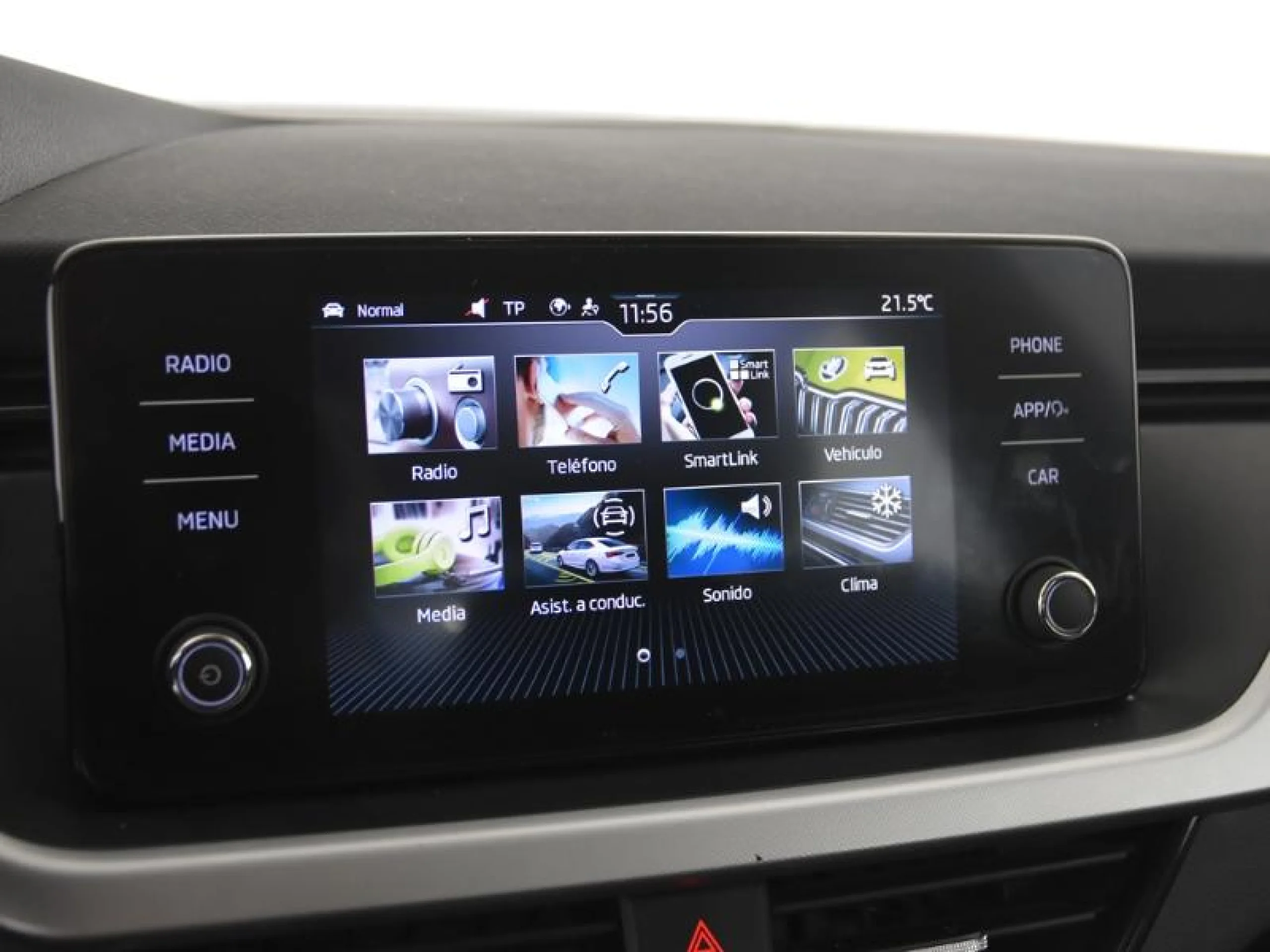 SKODA KAMIQ 1.0 TSI 81KW (110CV) AMBITION - Foto 12