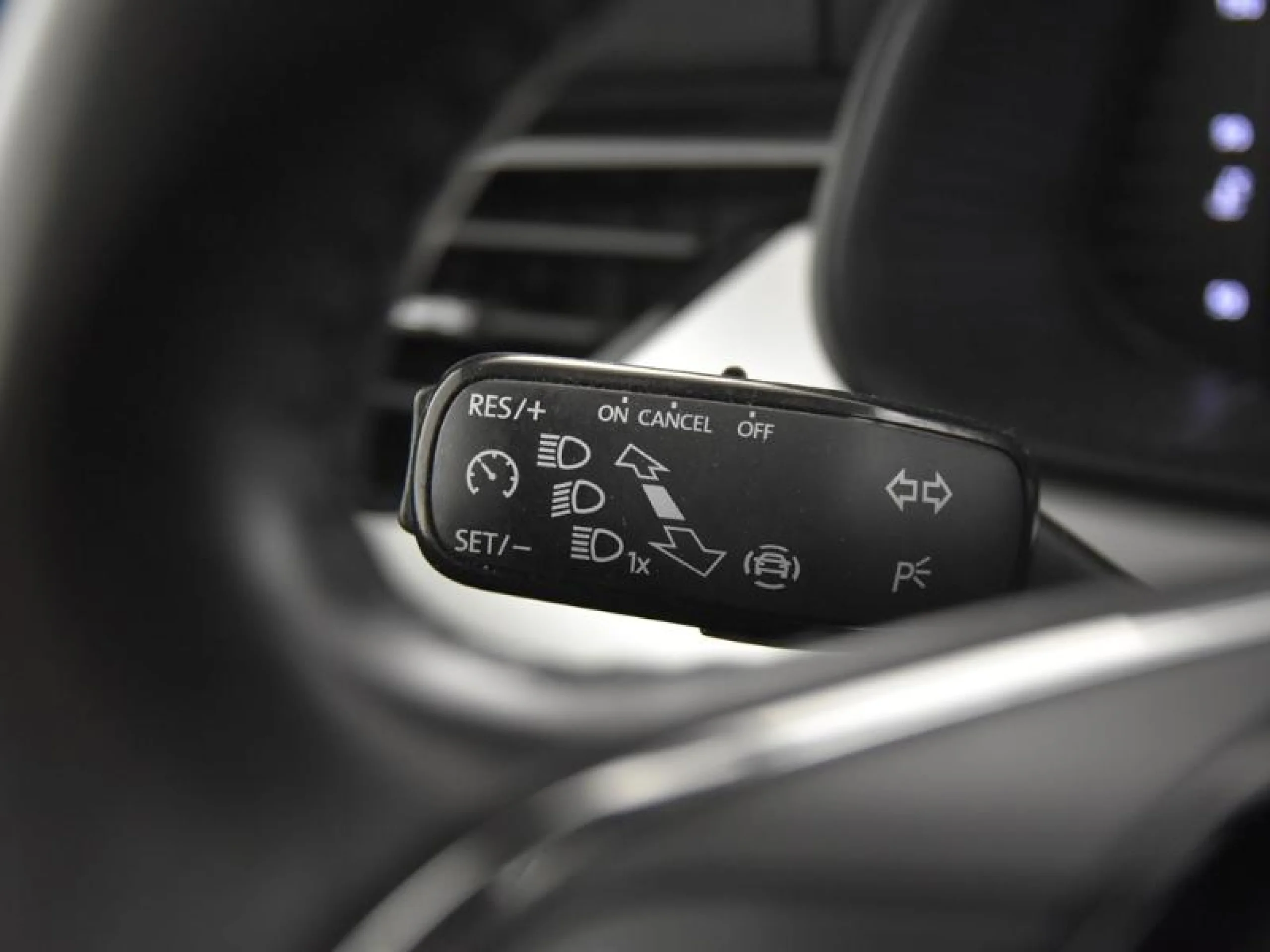 SKODA KAMIQ 1.0 TSI 81KW (110CV) AMBITION - Foto 16