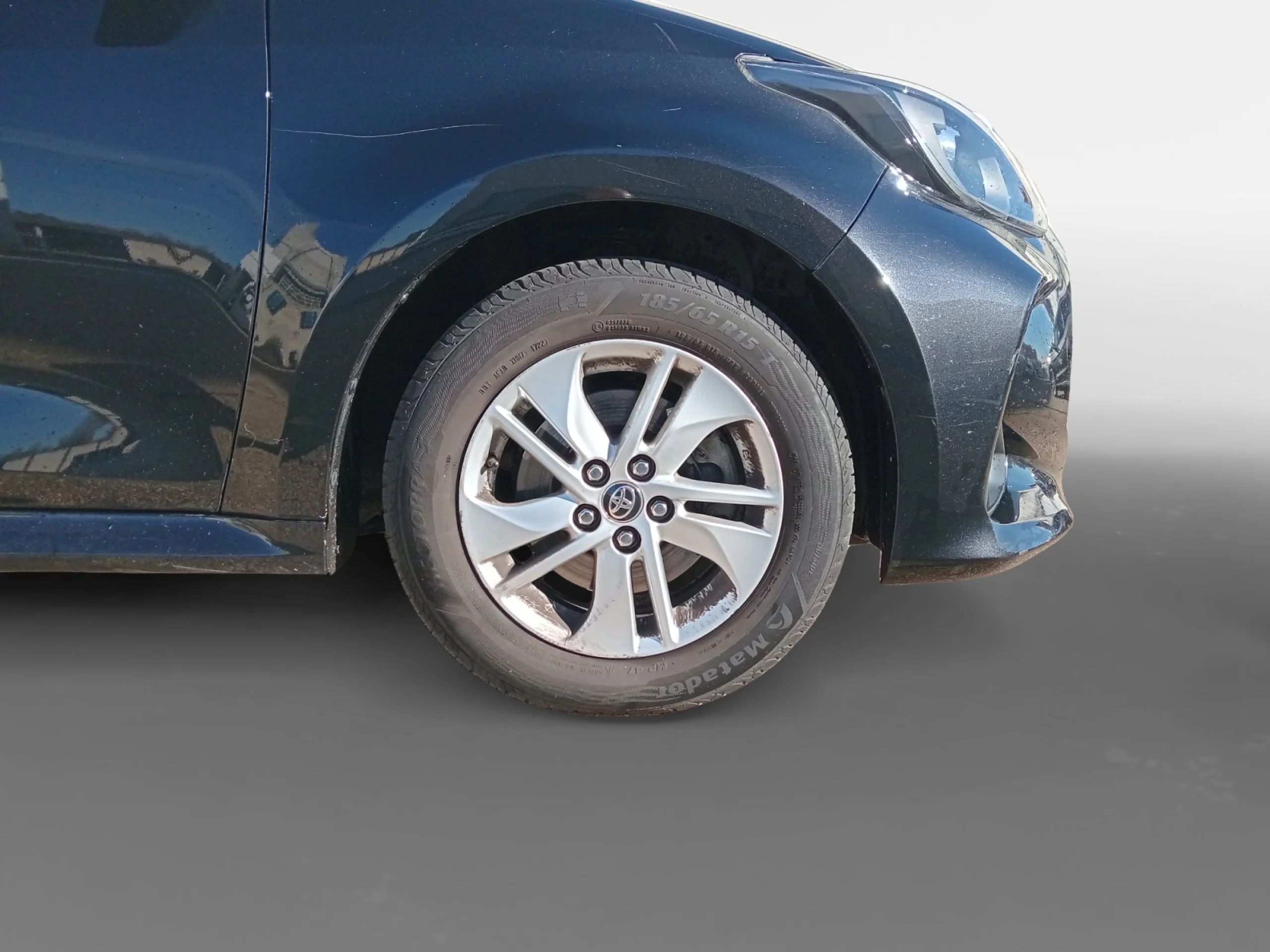 TOYOTA Yaris 1.5 120H BUSINESS PLUS - Foto 8