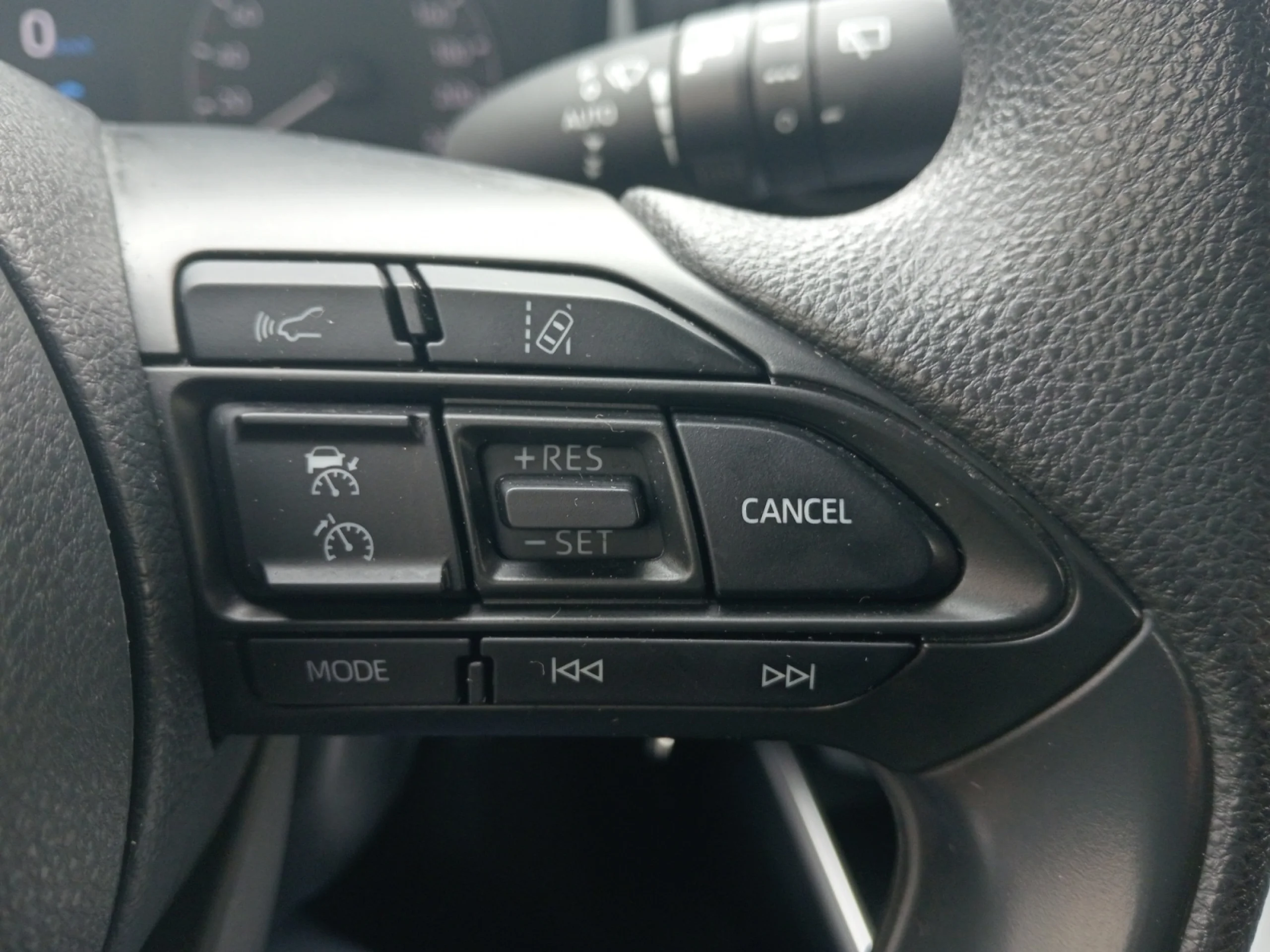 TOYOTA Yaris 1.5 120H BUSINESS PLUS - Foto 15