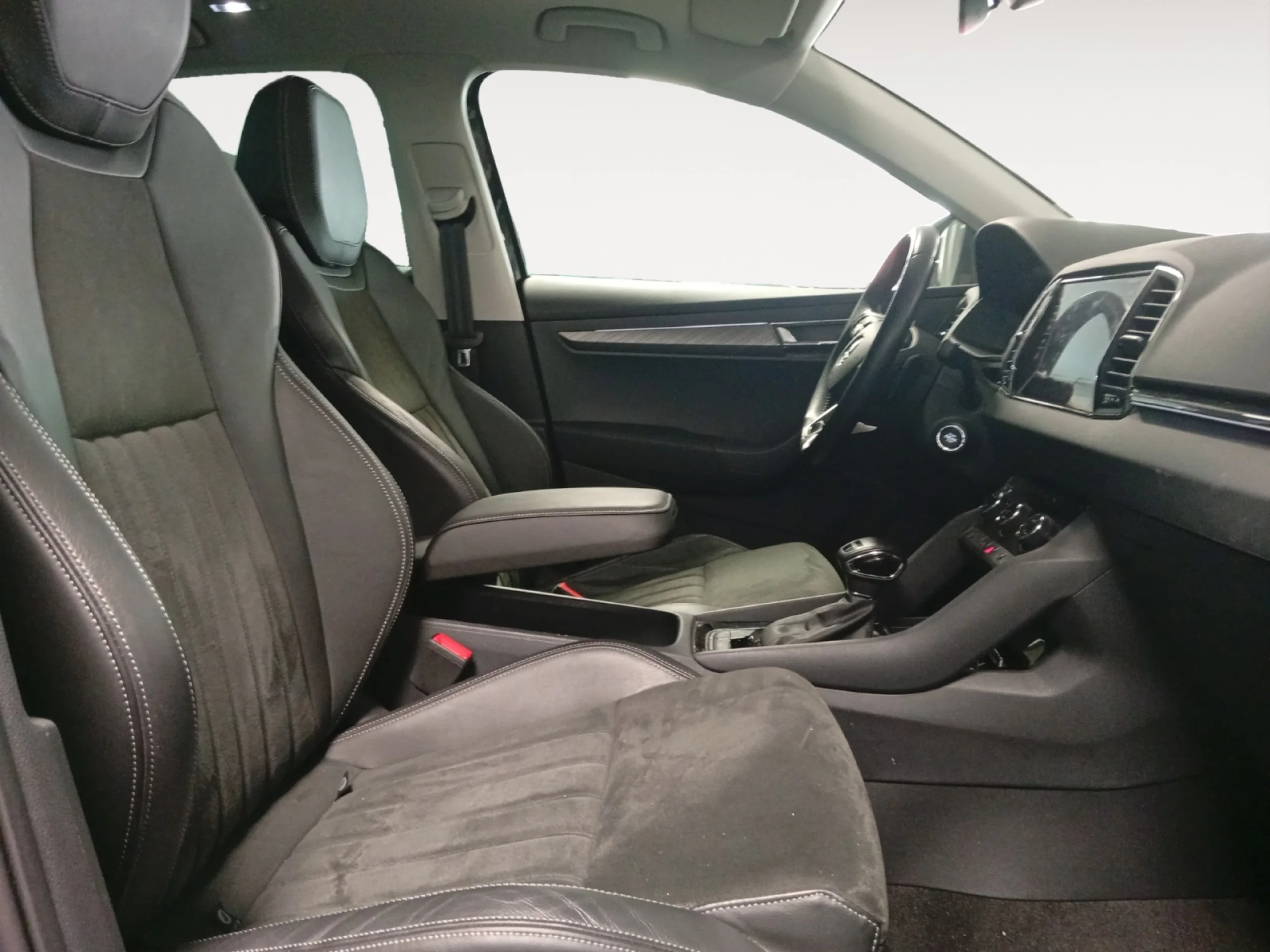 SKODA KAROQ 2.0 TDI 110KW (150CV) DSG 4X4 SELECTION - Foto 5
