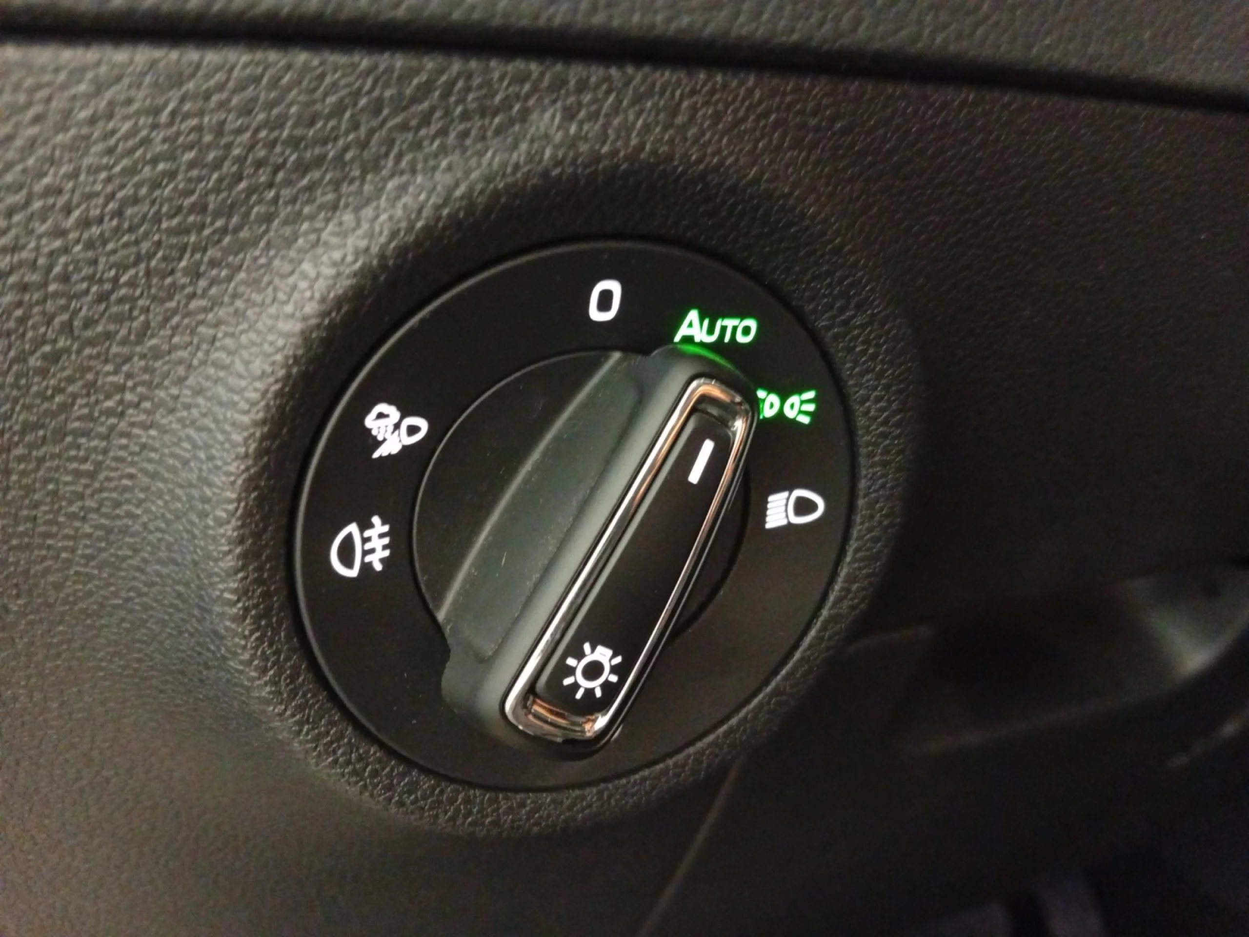 SKODA KAROQ 2.0 TDI 110KW (150CV) DSG 4X4 SELECTION - Foto 11