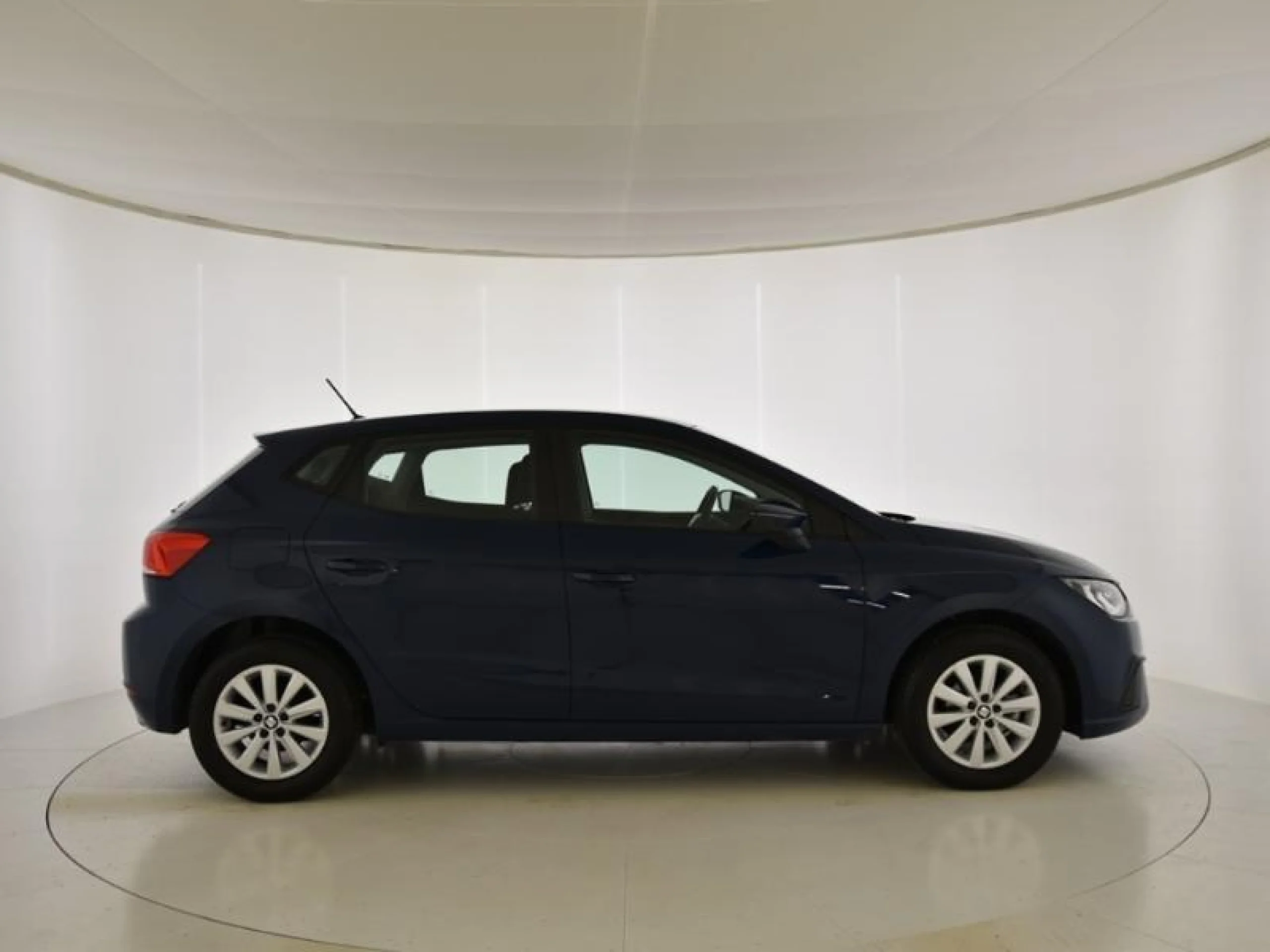 SEAT IBIZA 1.0 MPI 59KW (80CV) REFERENCE PLUS - Foto 3